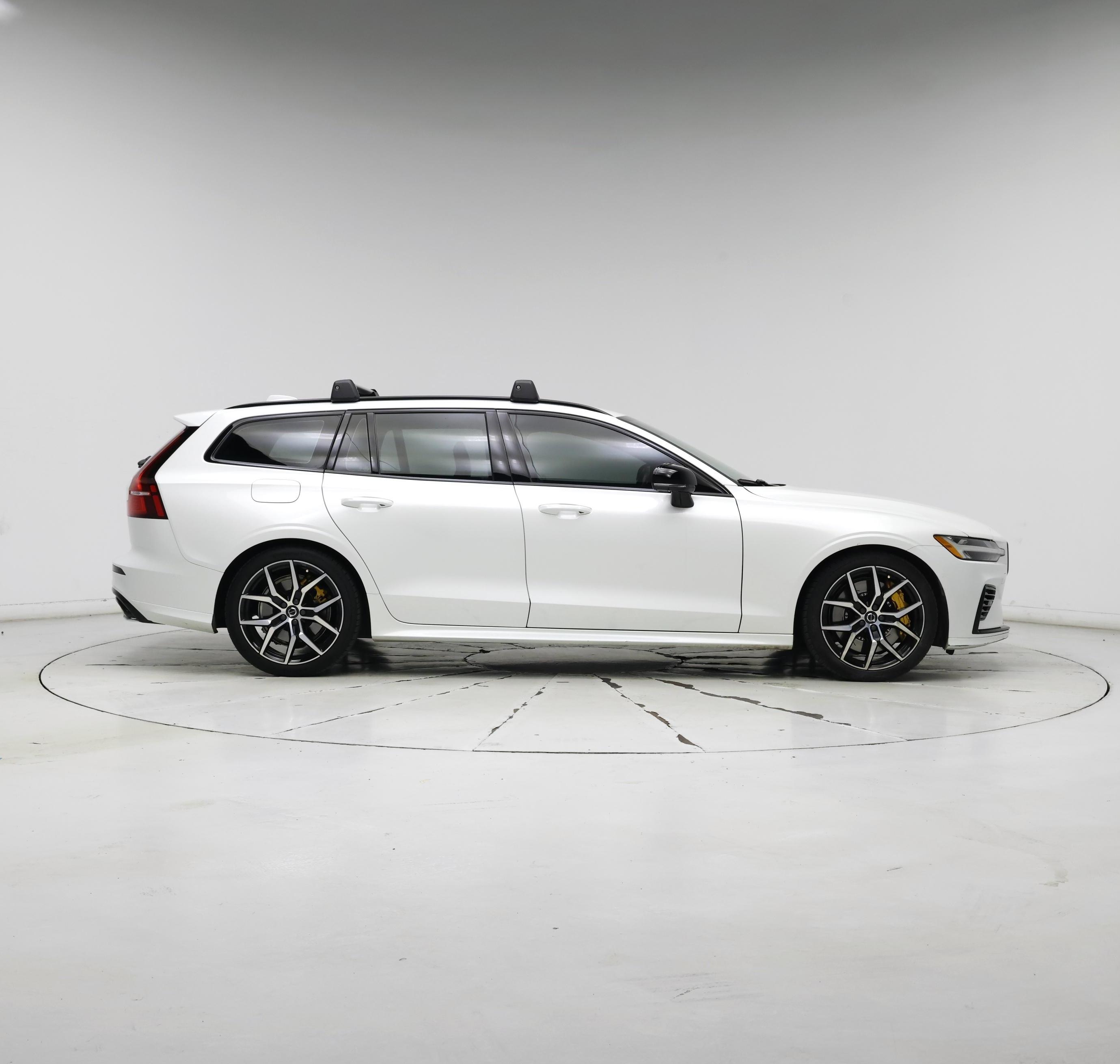 Thumbnail: 2021 Volvo V60 - 7