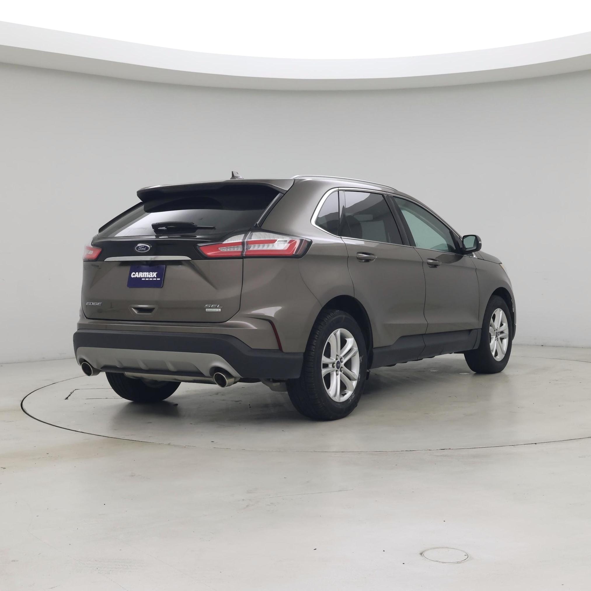 Thumbnail: 2019 Ford Edge - 8