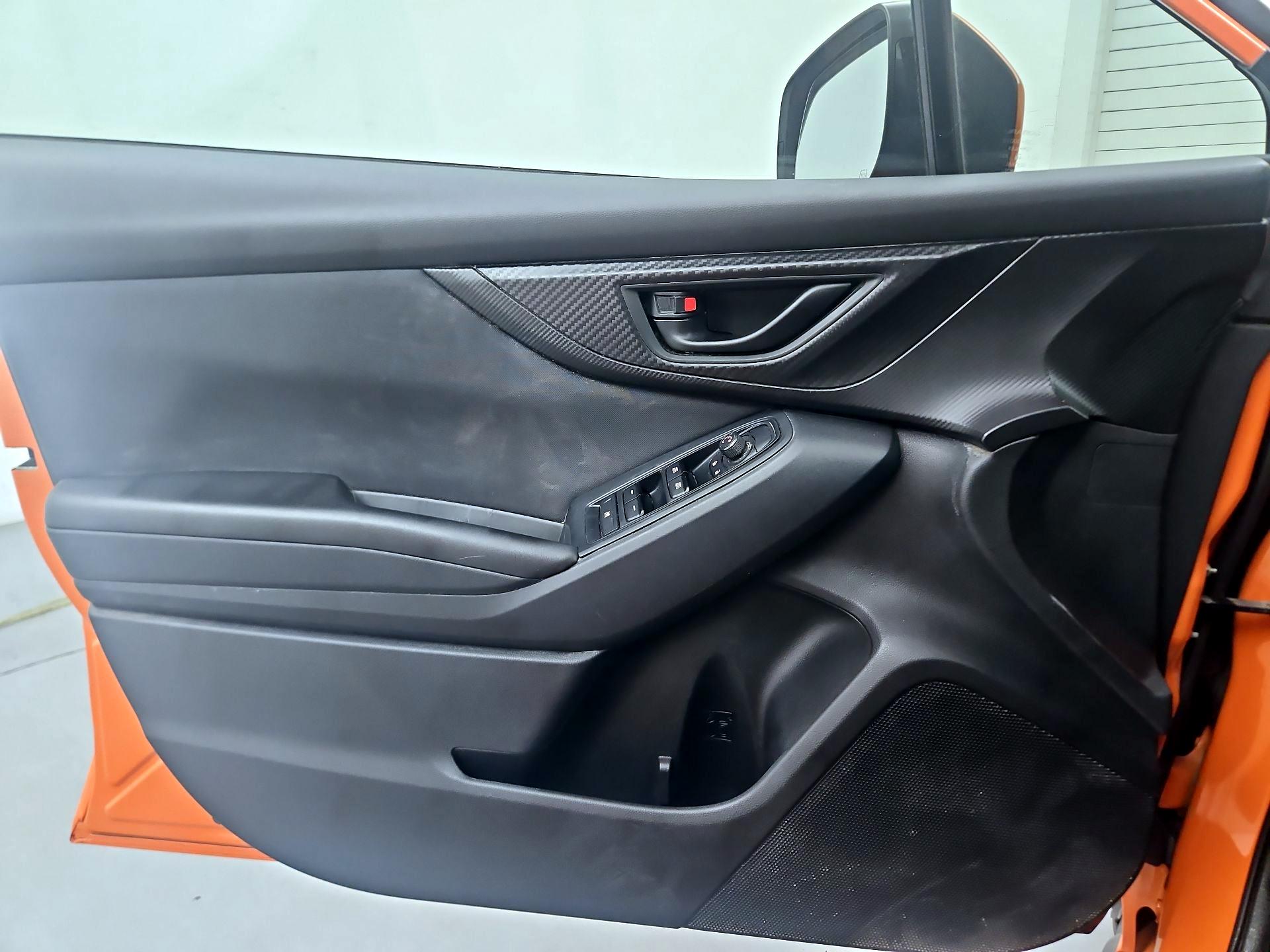 Thumbnail: 2019 Subaru Crosstrek - 12