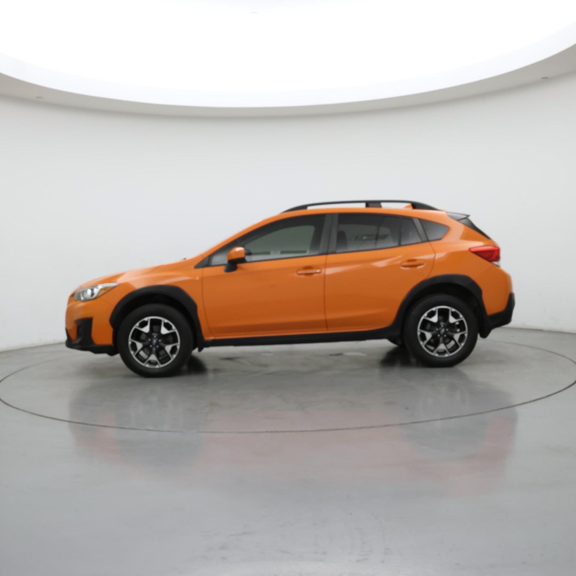 Thumbnail: 2019 Subaru Crosstrek - 3