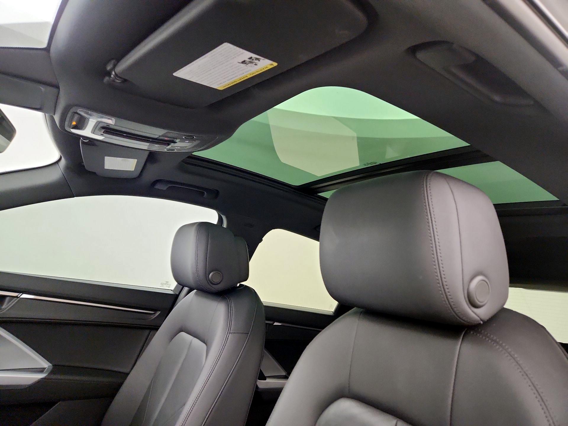 Thumbnail: 2023 Audi Q3 - 19