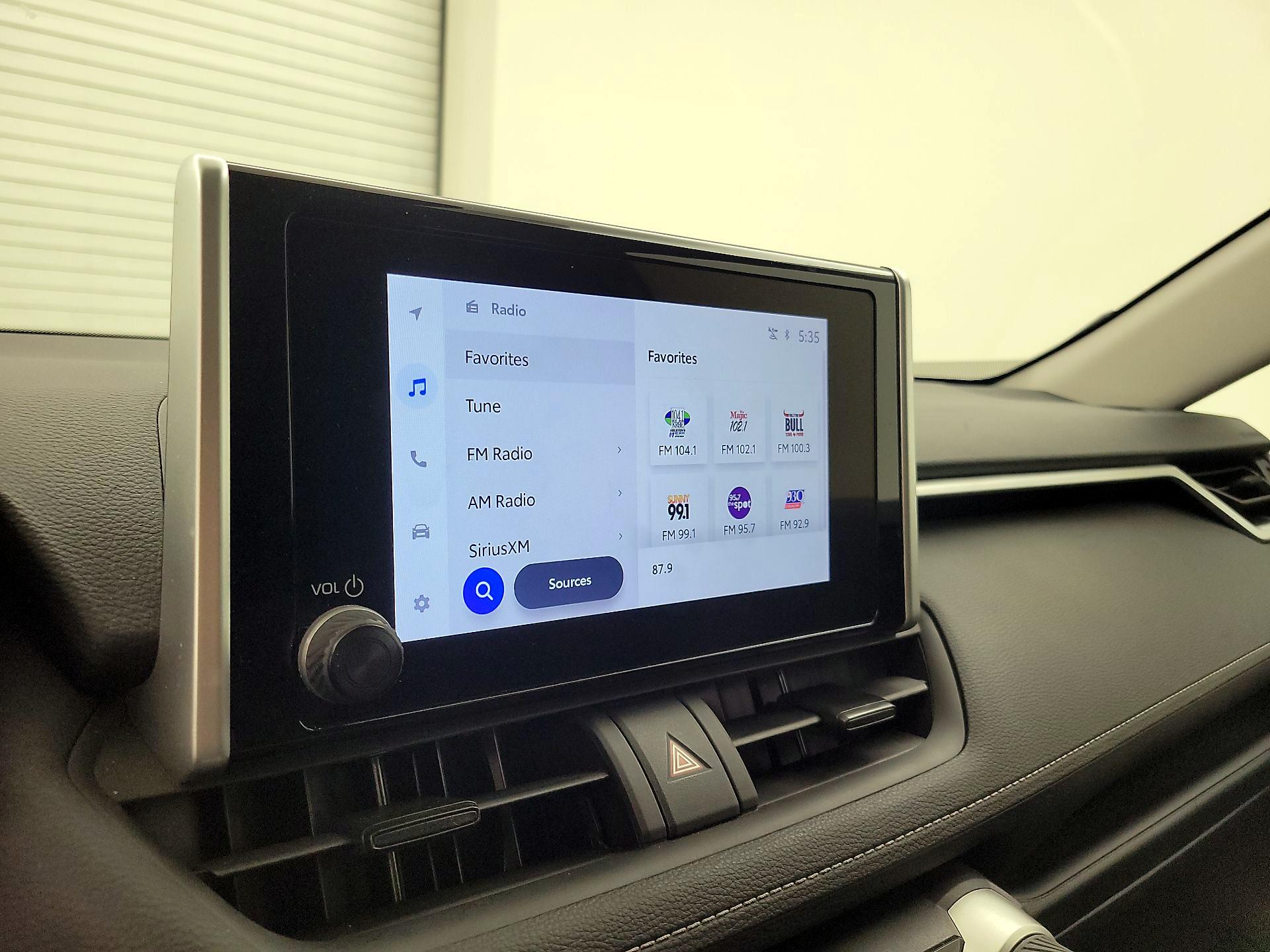 Thumbnail: 2025 Toyota RAV4 - 15