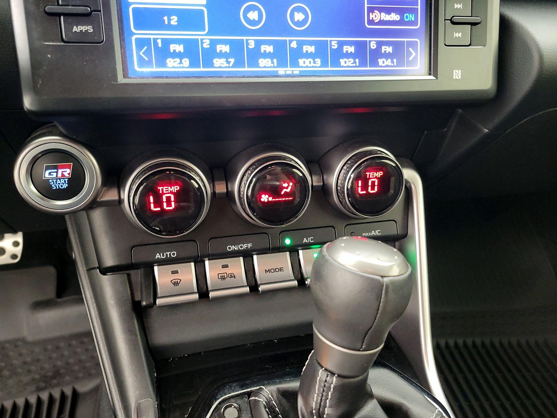 Thumbnail: 2022 Toyota GR86 - 16