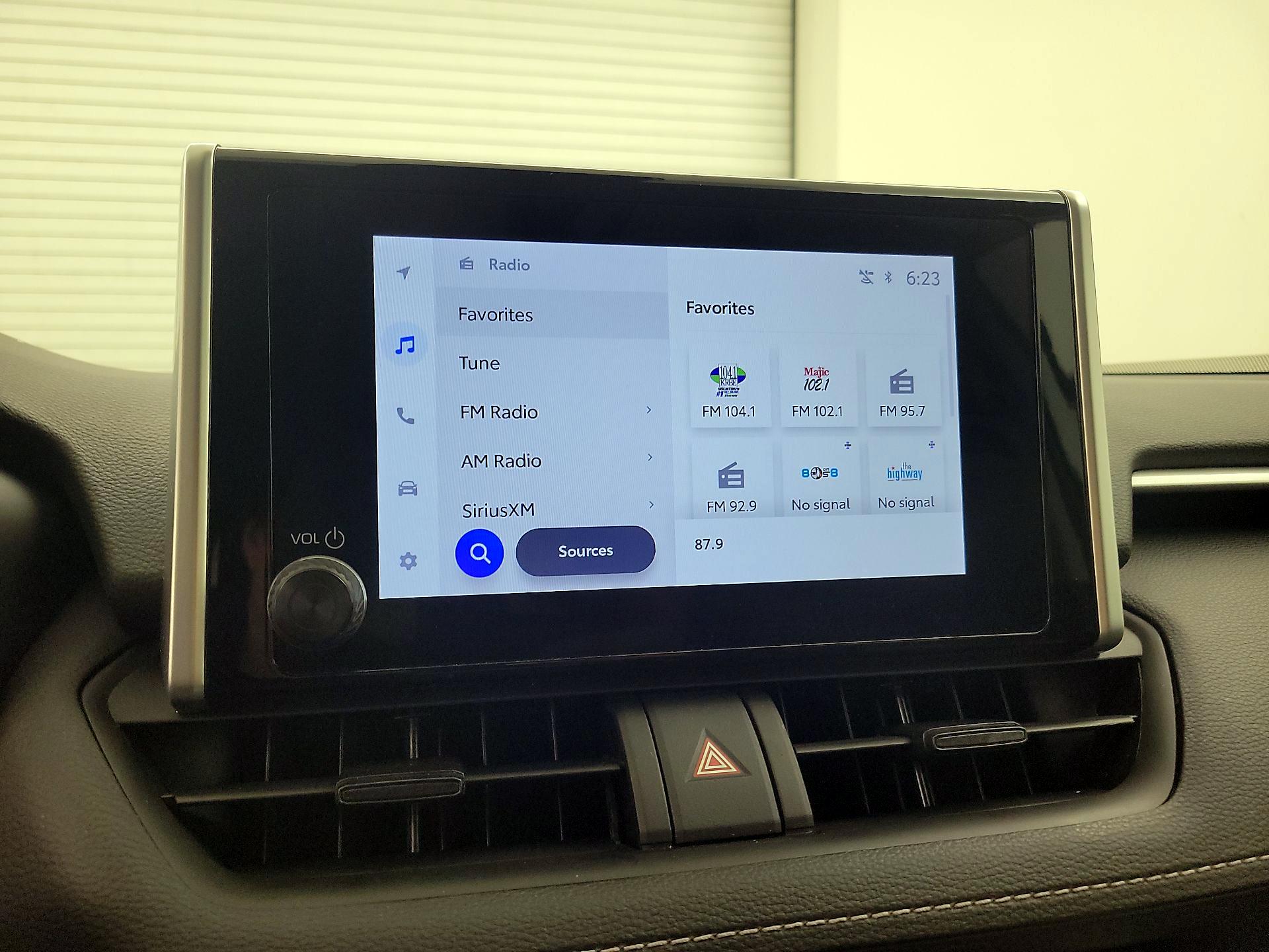 Thumbnail: 2025 Toyota RAV4 - 15