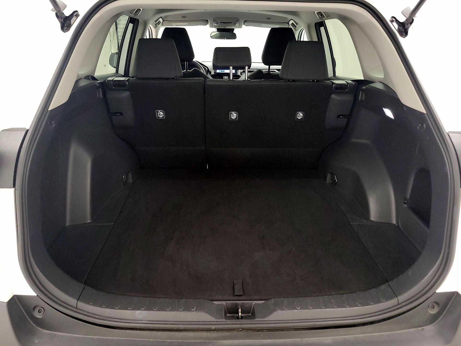 Thumbnail: 2025 Toyota RAV4 - 20