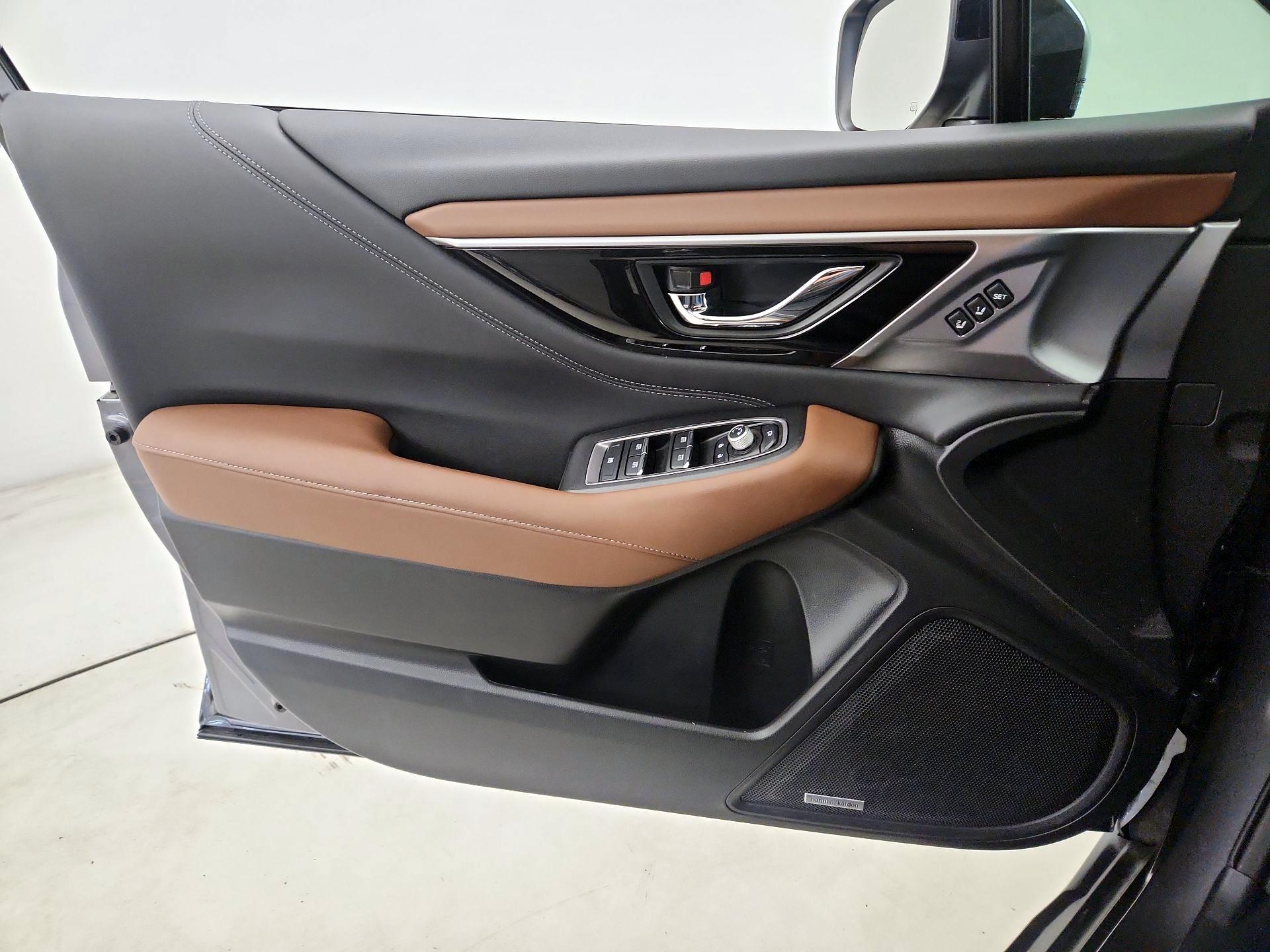 Thumbnail: 2022 Subaru Outback - 12