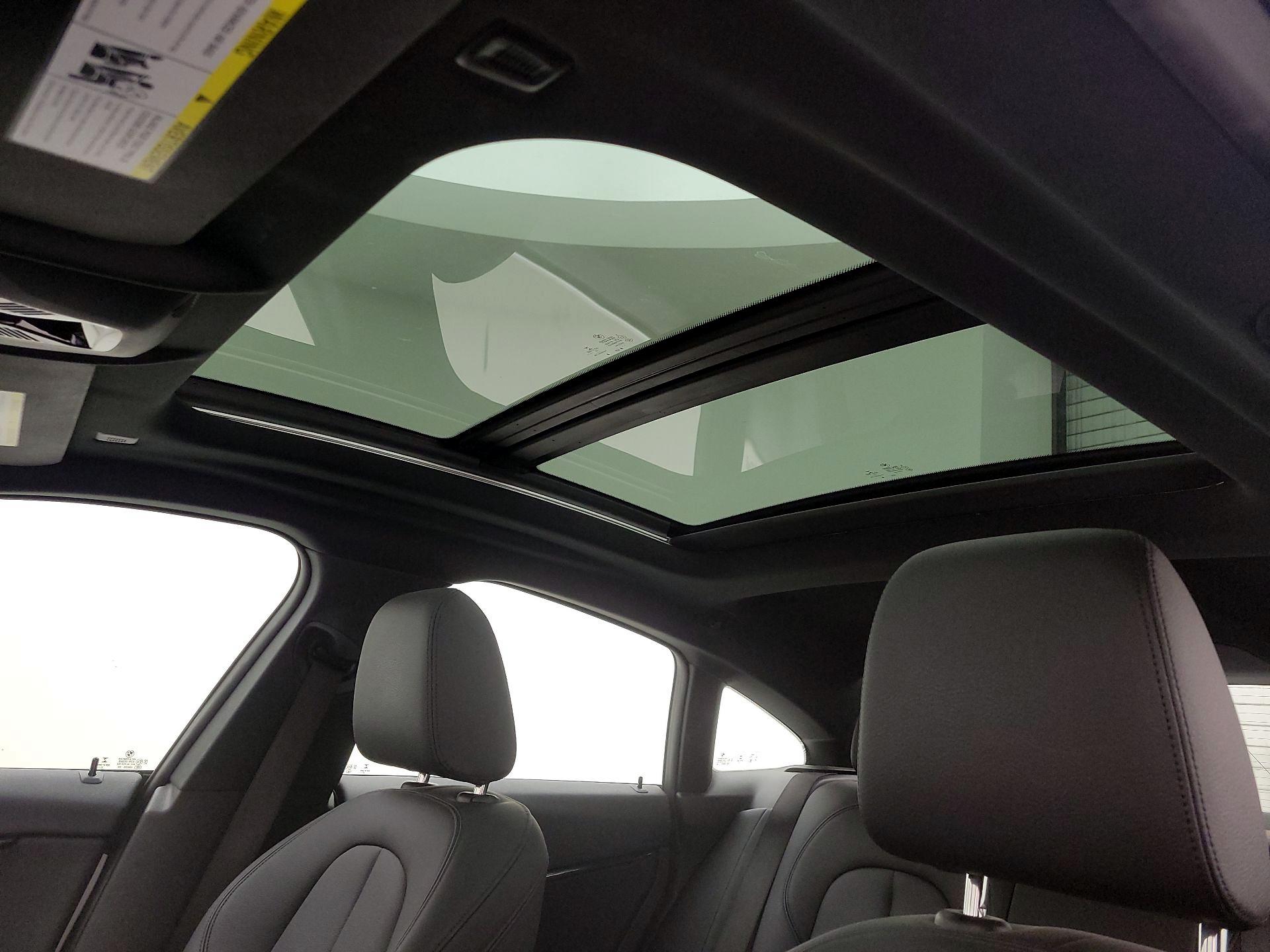 Thumbnail: 2022 BMW 2 Series - 20