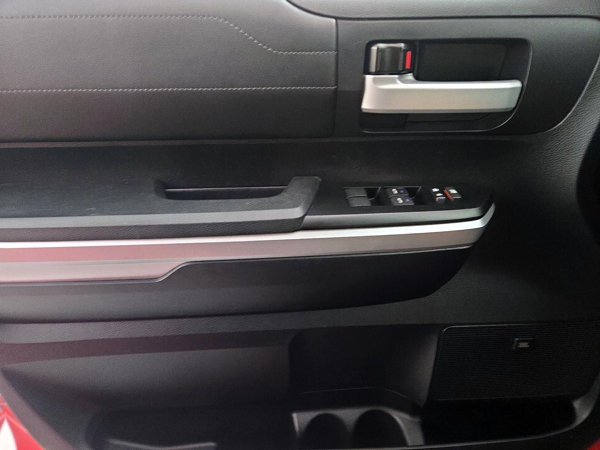 Thumbnail: 2016 Toyota Tundra - 12