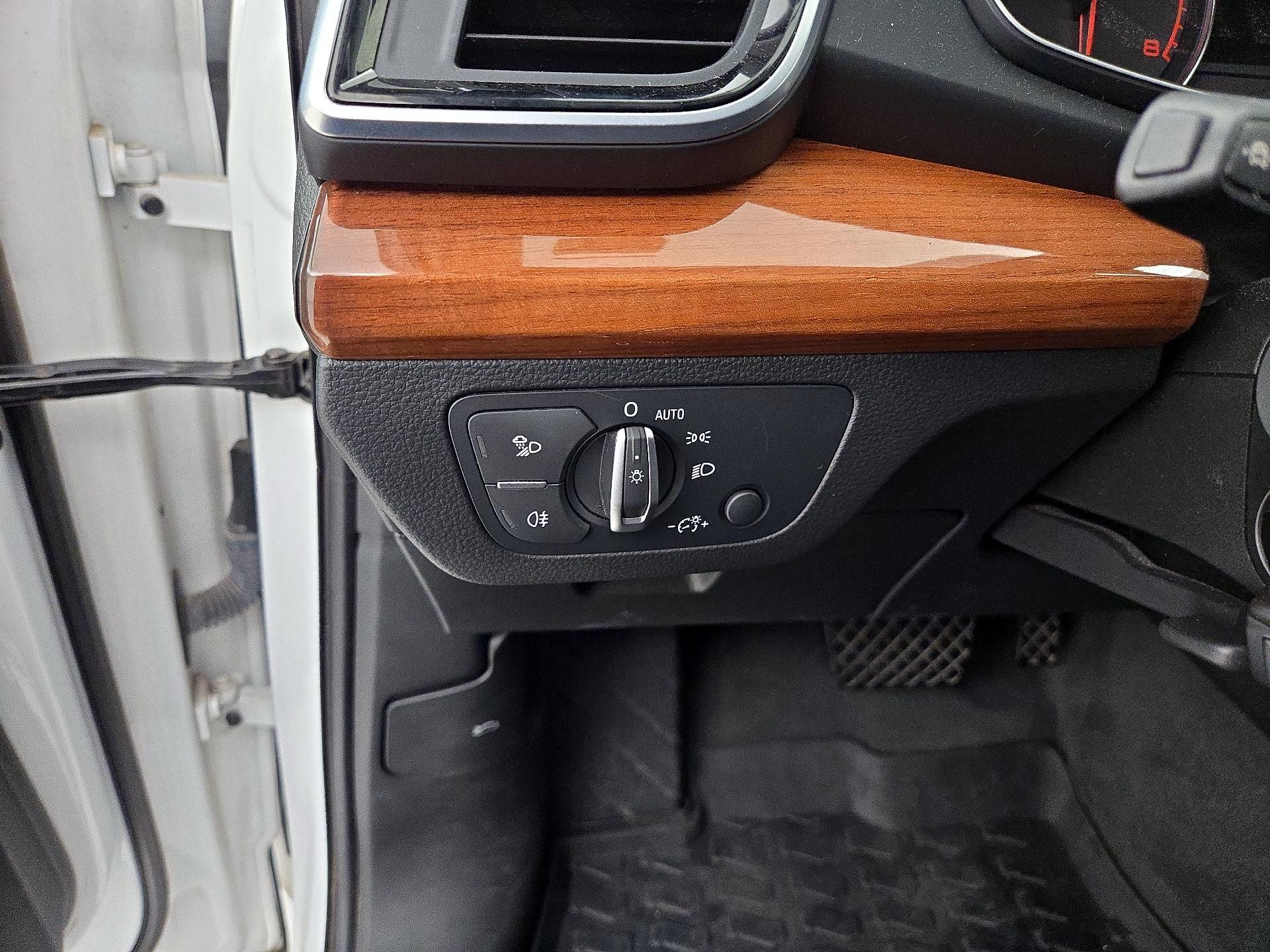 Thumbnail: 2021 Audi Q5 - 13