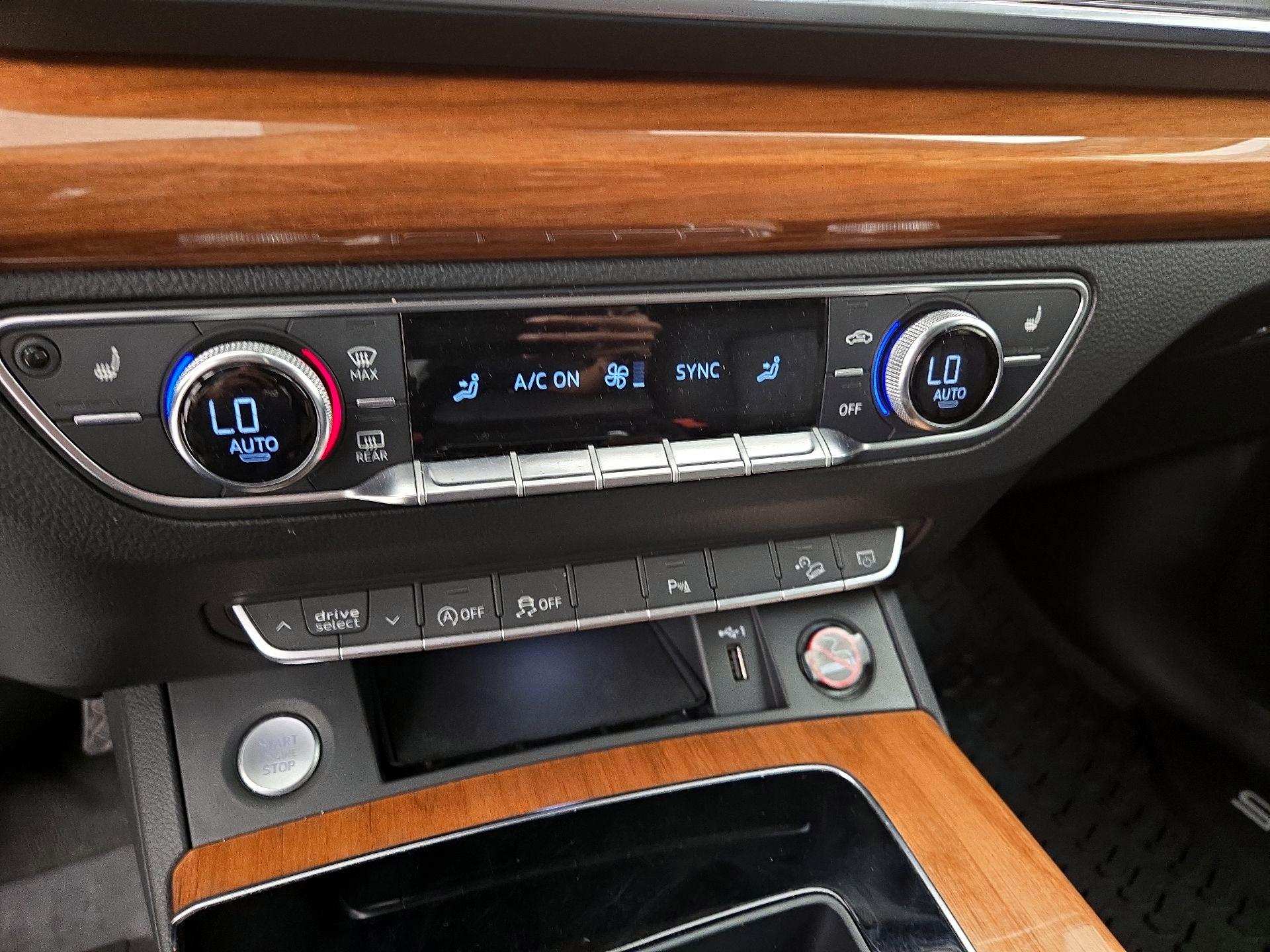 Thumbnail: 2021 Audi Q5 - 16