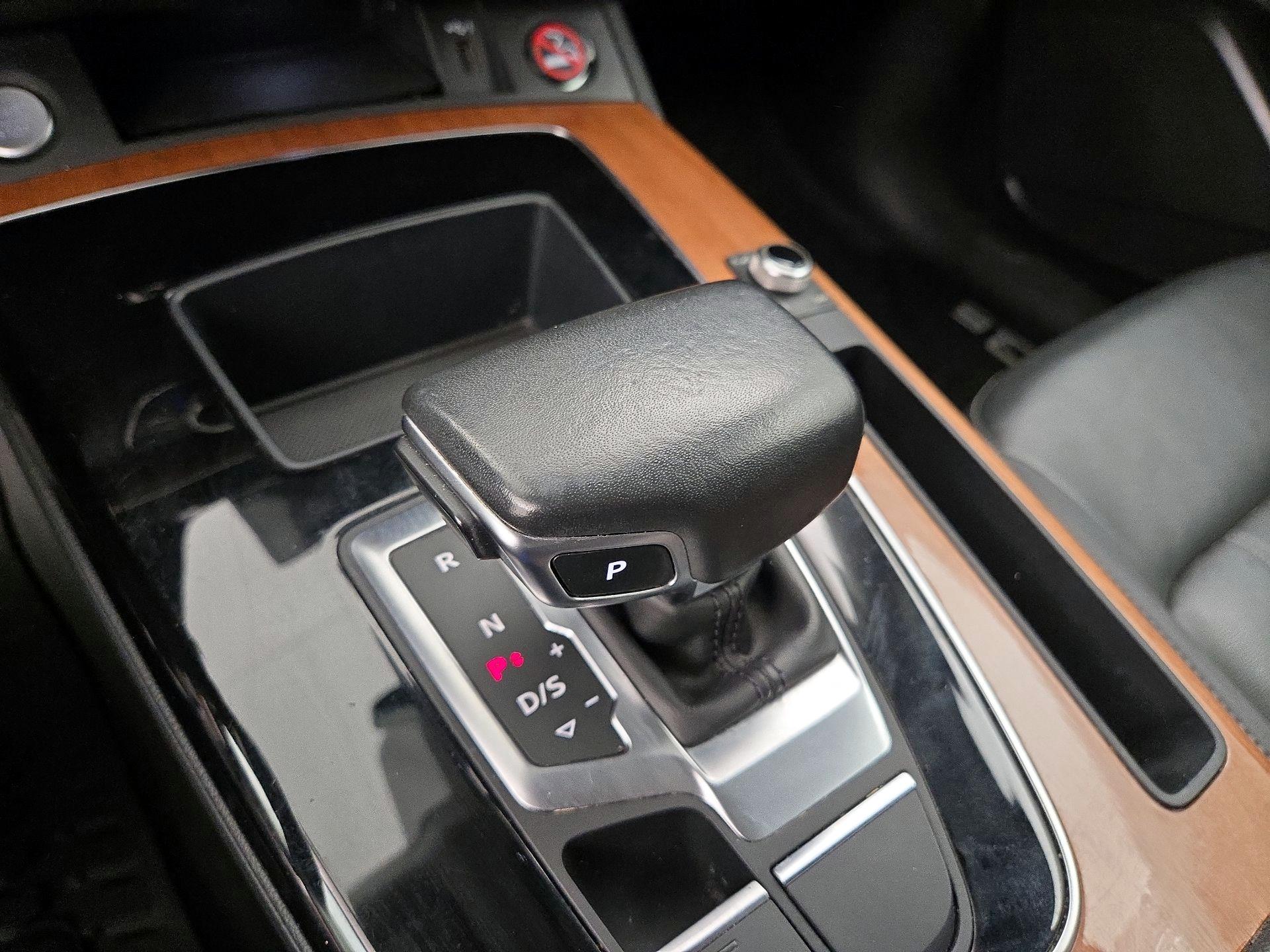 Thumbnail: 2021 Audi Q5 - 17