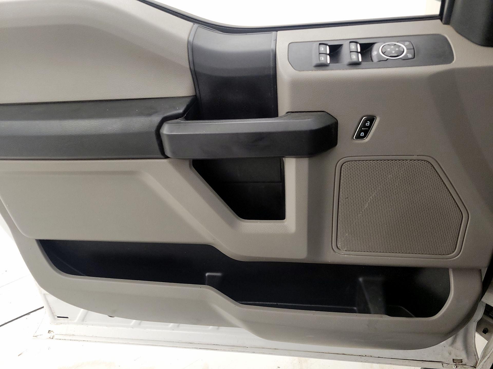 Thumbnail: 2020 Ford F-250 - 12