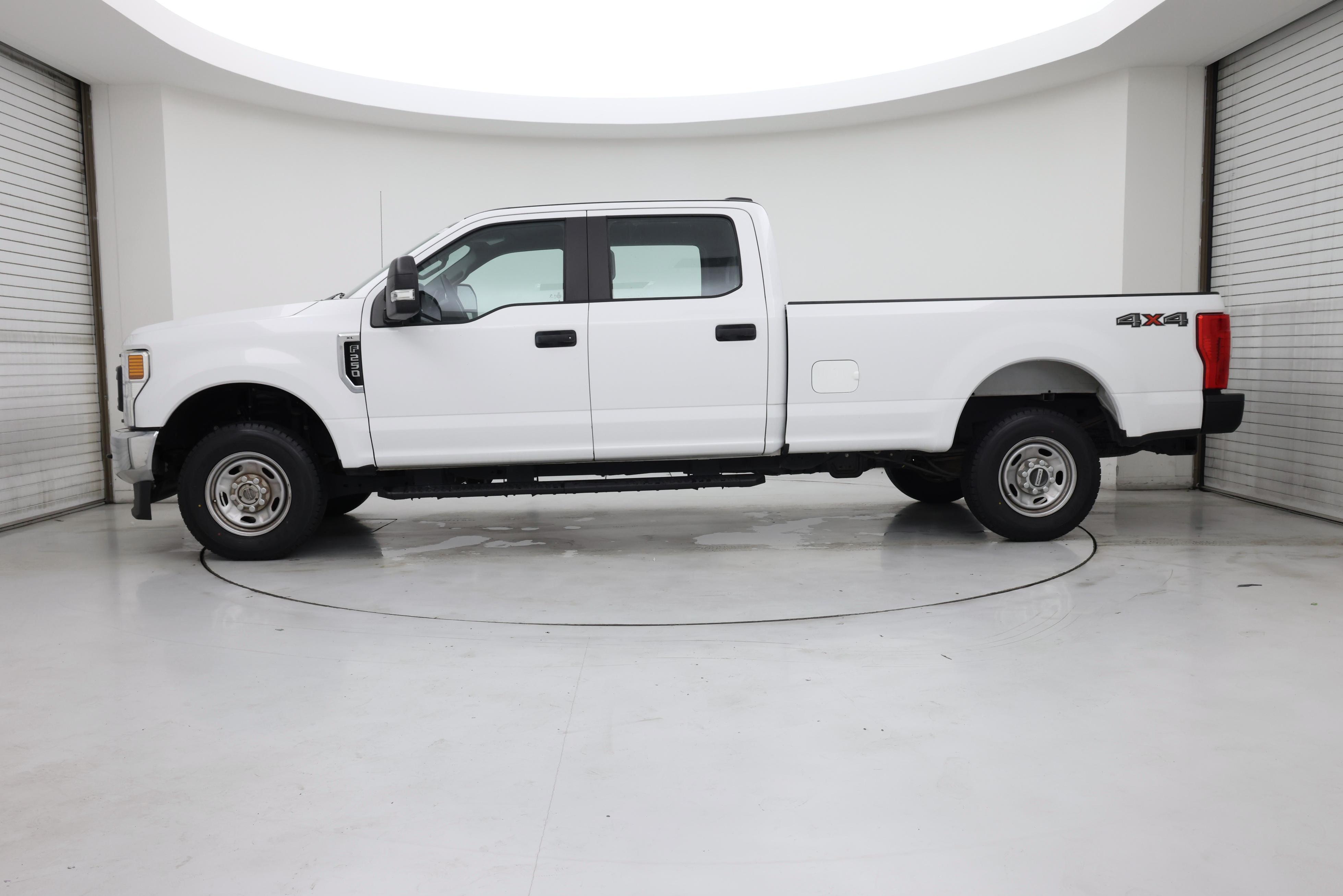 Thumbnail: 2020 Ford F-250 - 3