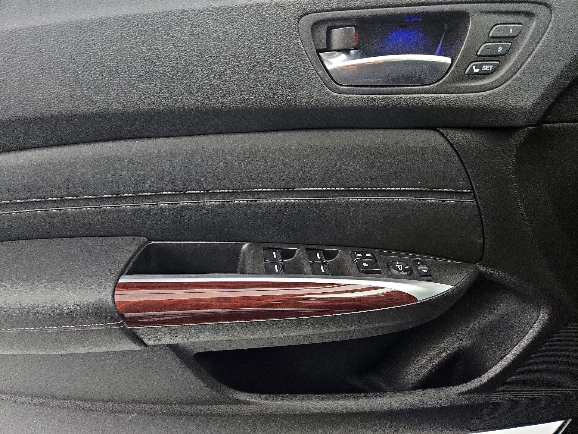 Thumbnail: 2015 Acura TLX - 12