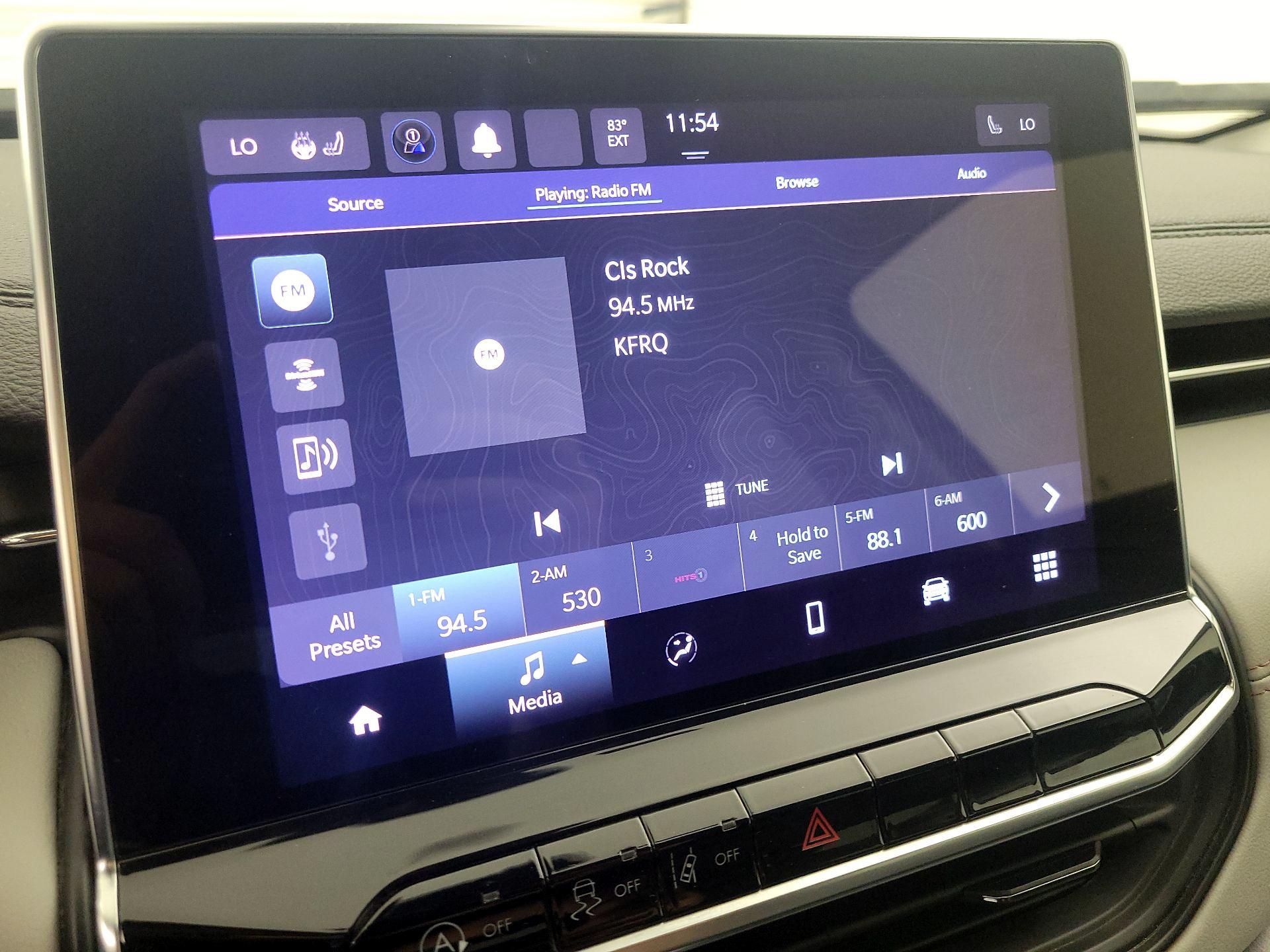 Thumbnail: 2022 Jeep Compass - 13