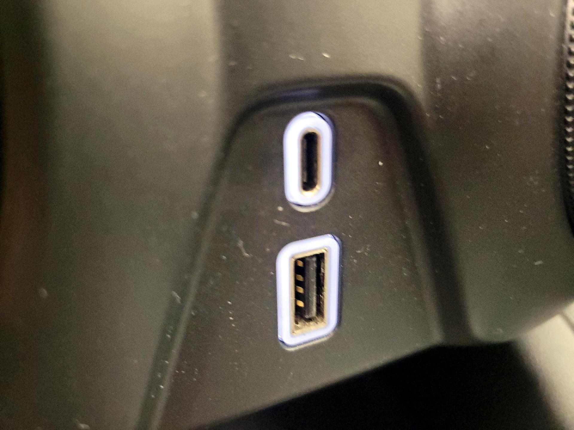 Thumbnail: 2020 Chevrolet Blazer - 16