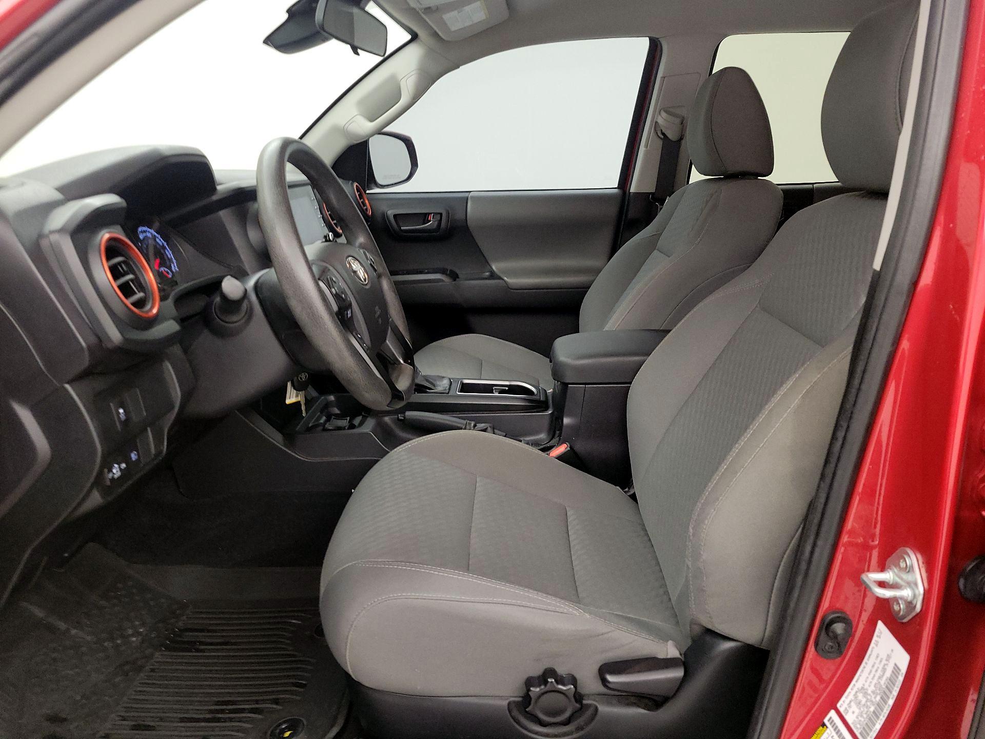 Thumbnail: 2022 Toyota Tacoma - 9