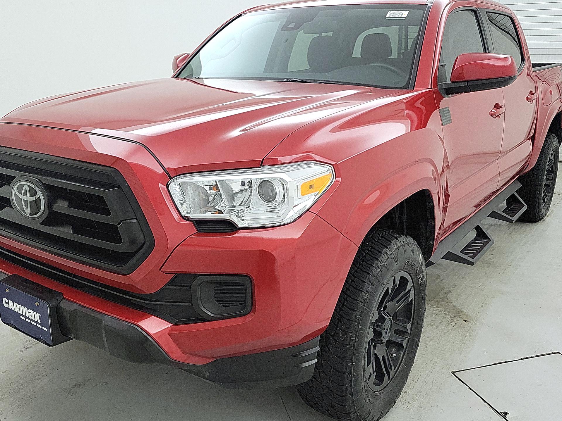 Thumbnail: 2022 Toyota Tacoma - 3