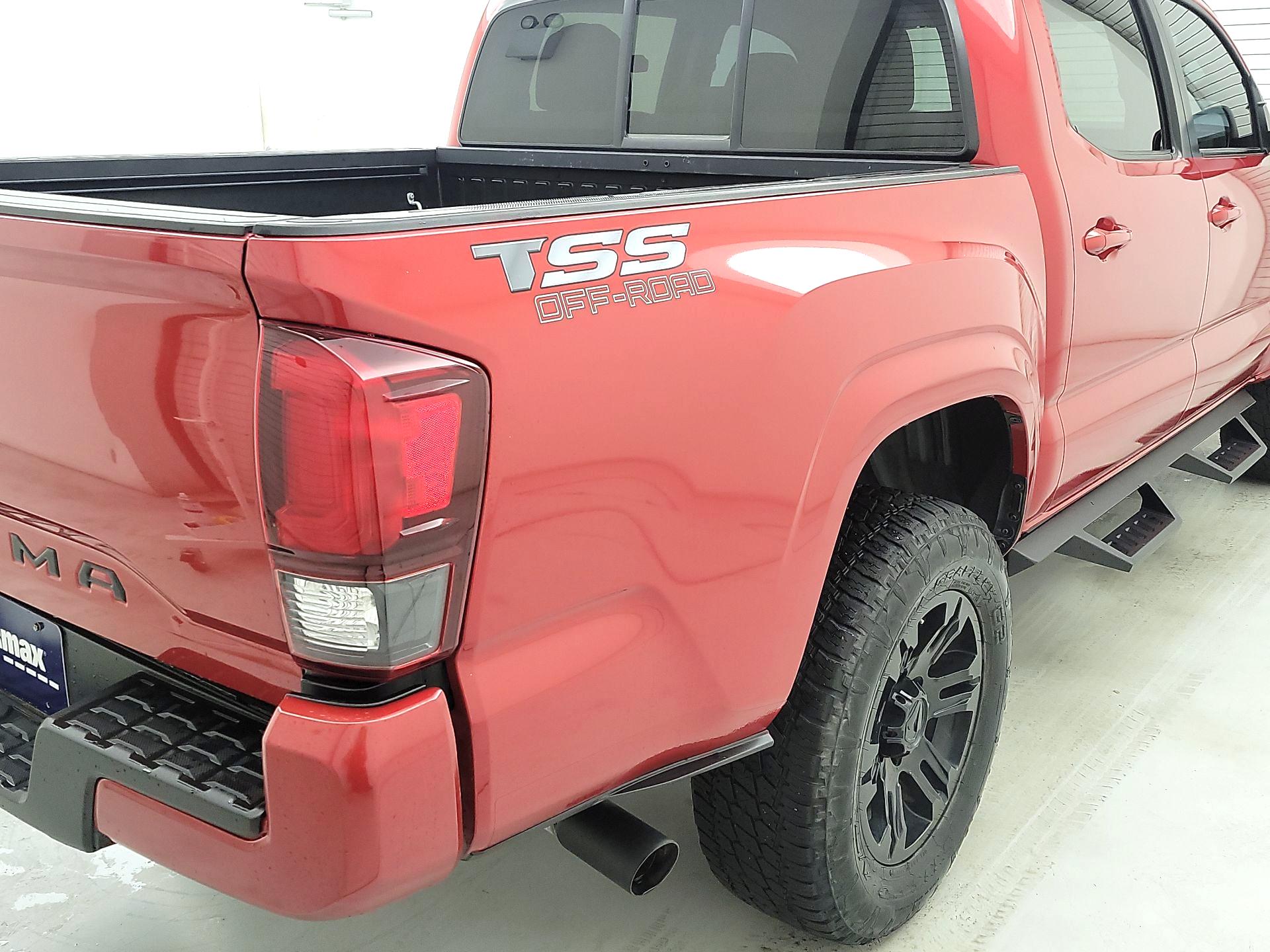 Thumbnail: 2022 Toyota Tacoma - 5