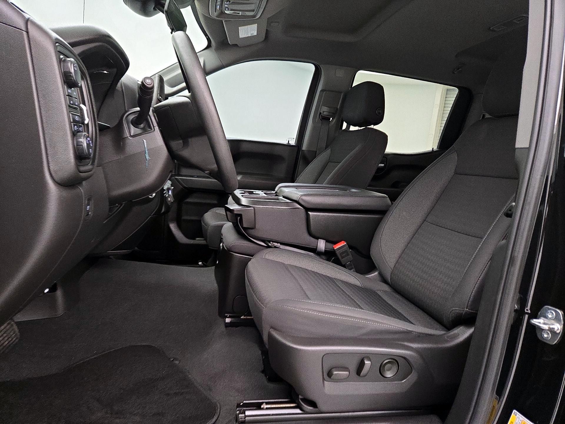 Thumbnail: 2024 Chevrolet Silverado 1500 - 11