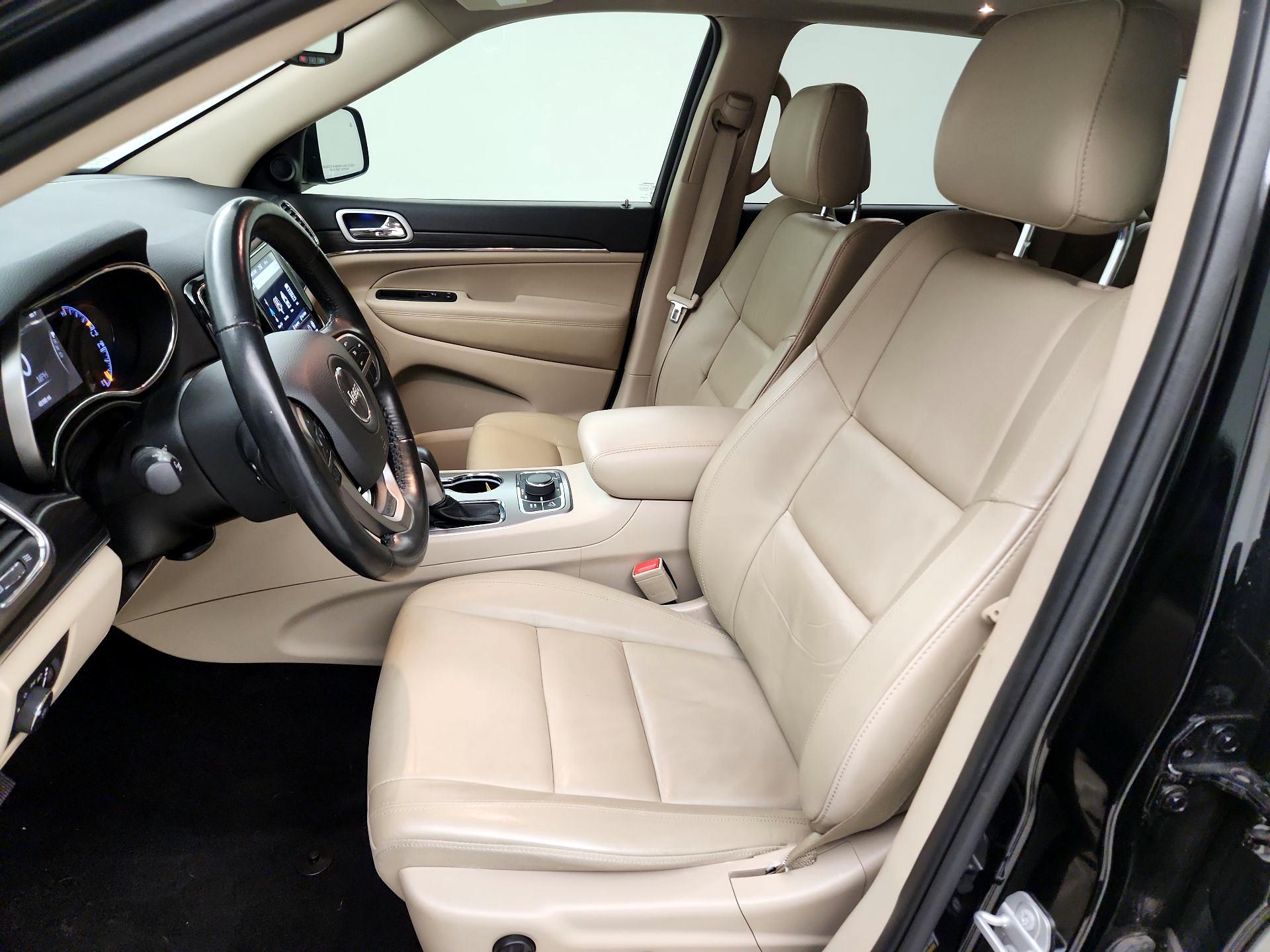 Thumbnail: 2021 Jeep Grand Cherokee - 11