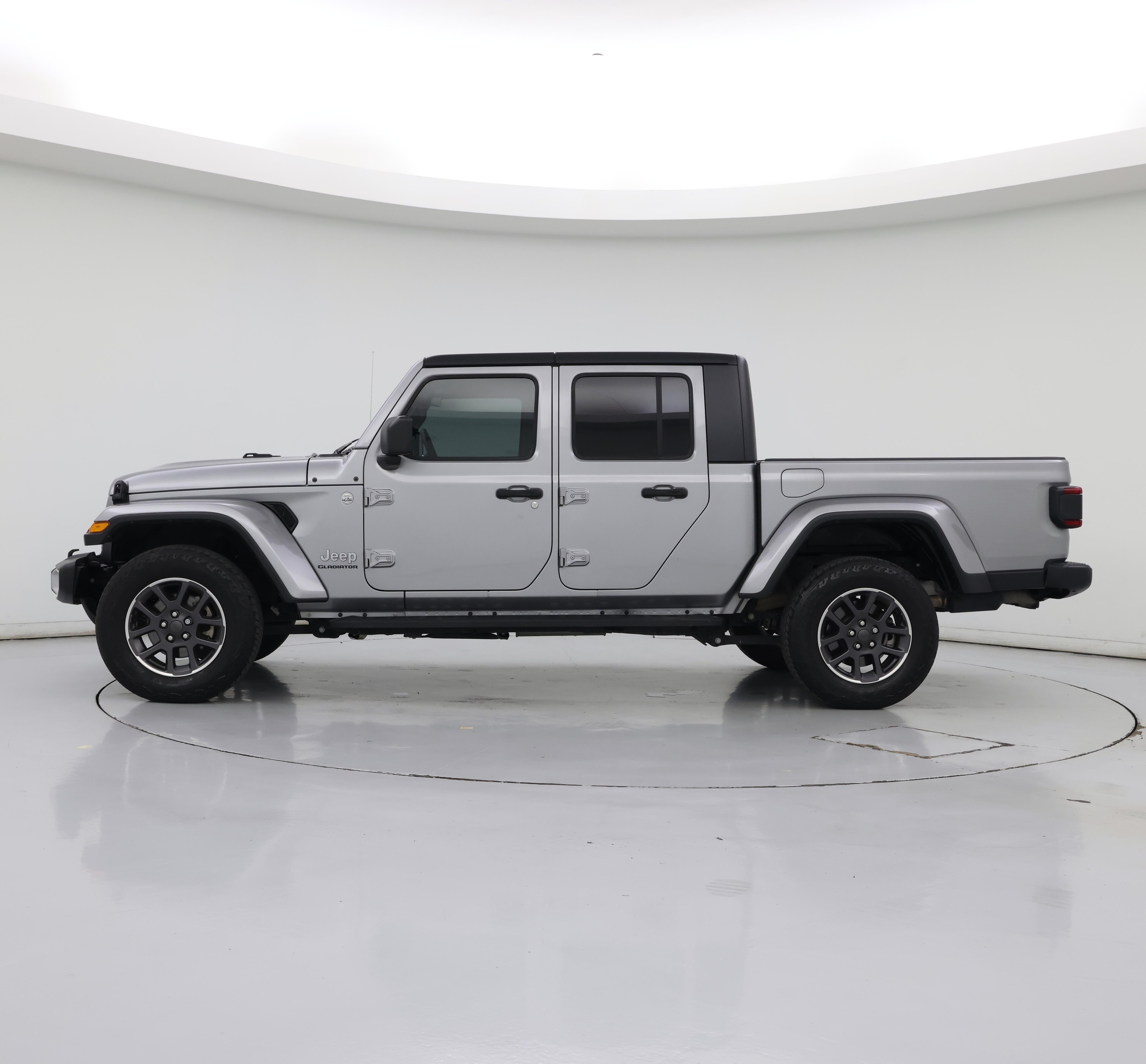 Thumbnail: 2020 Jeep Gladiator - 3