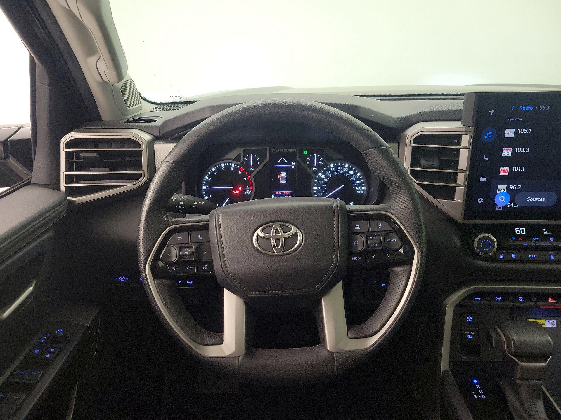 Thumbnail: 2023 Toyota Tundra - 10