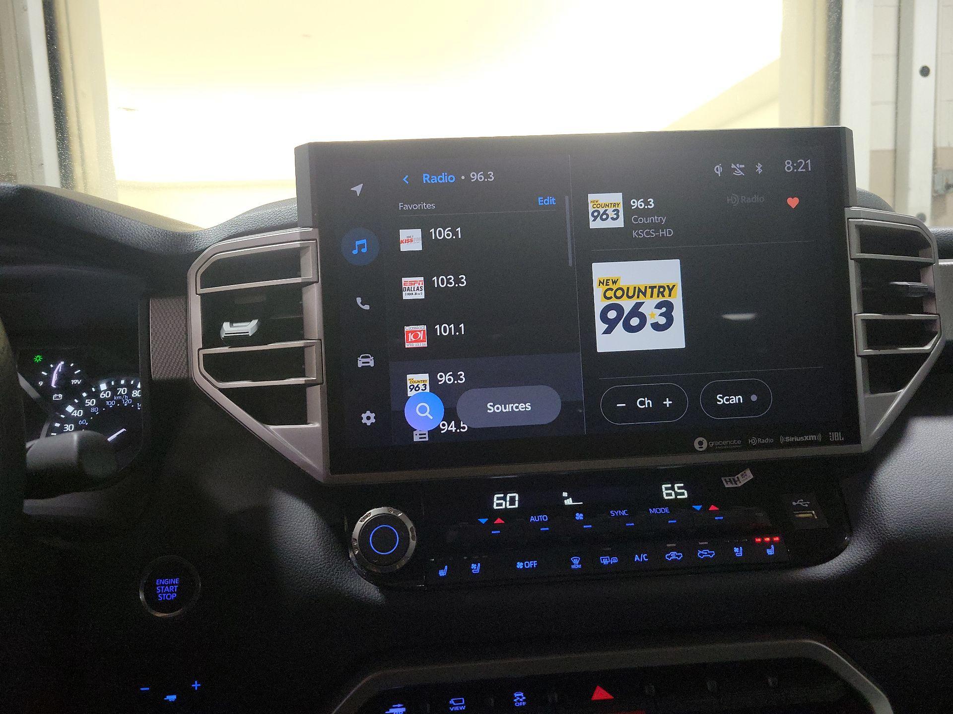 Thumbnail: 2023 Toyota Tundra - 15