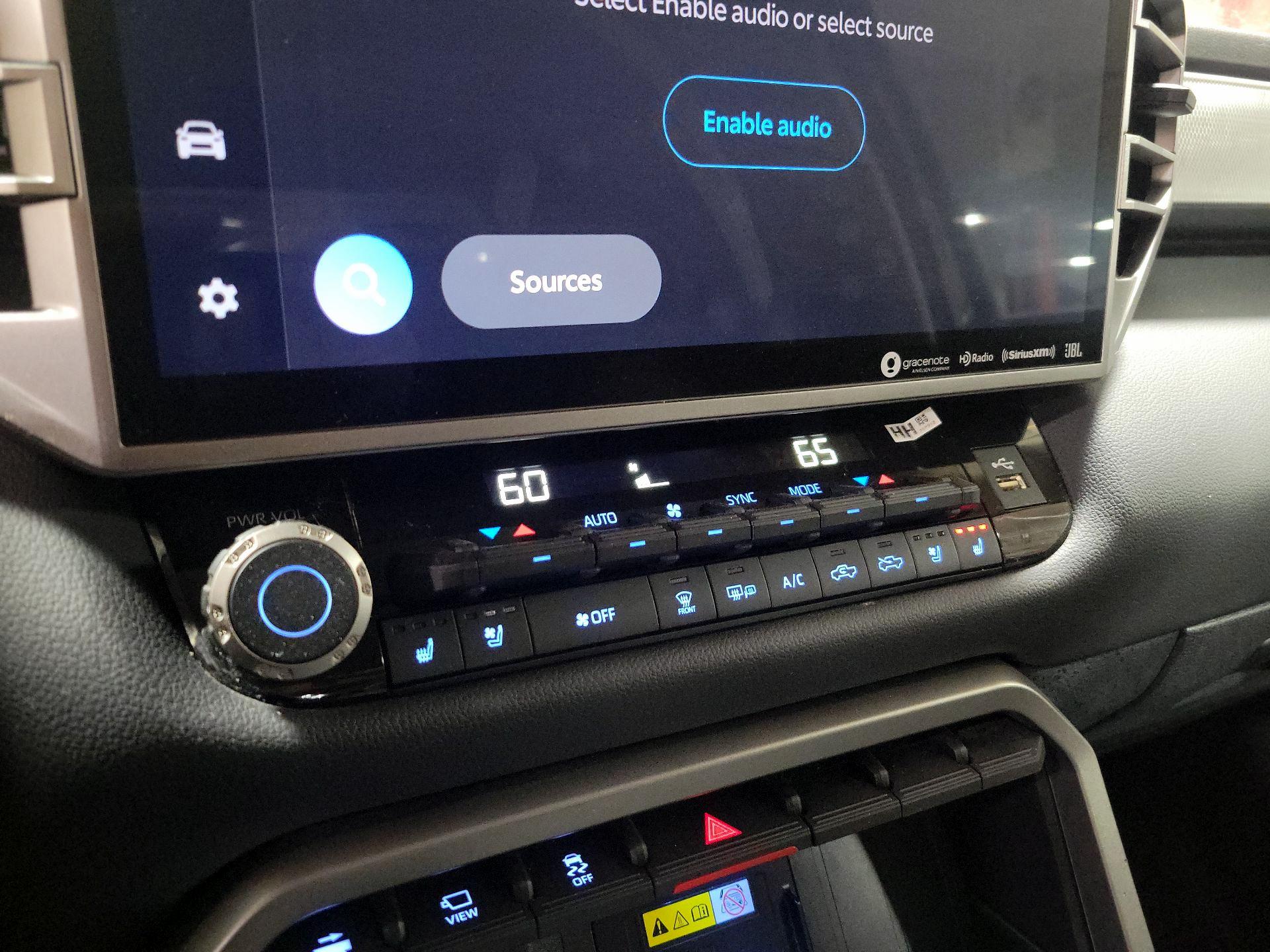 Thumbnail: 2023 Toyota Tundra - 16