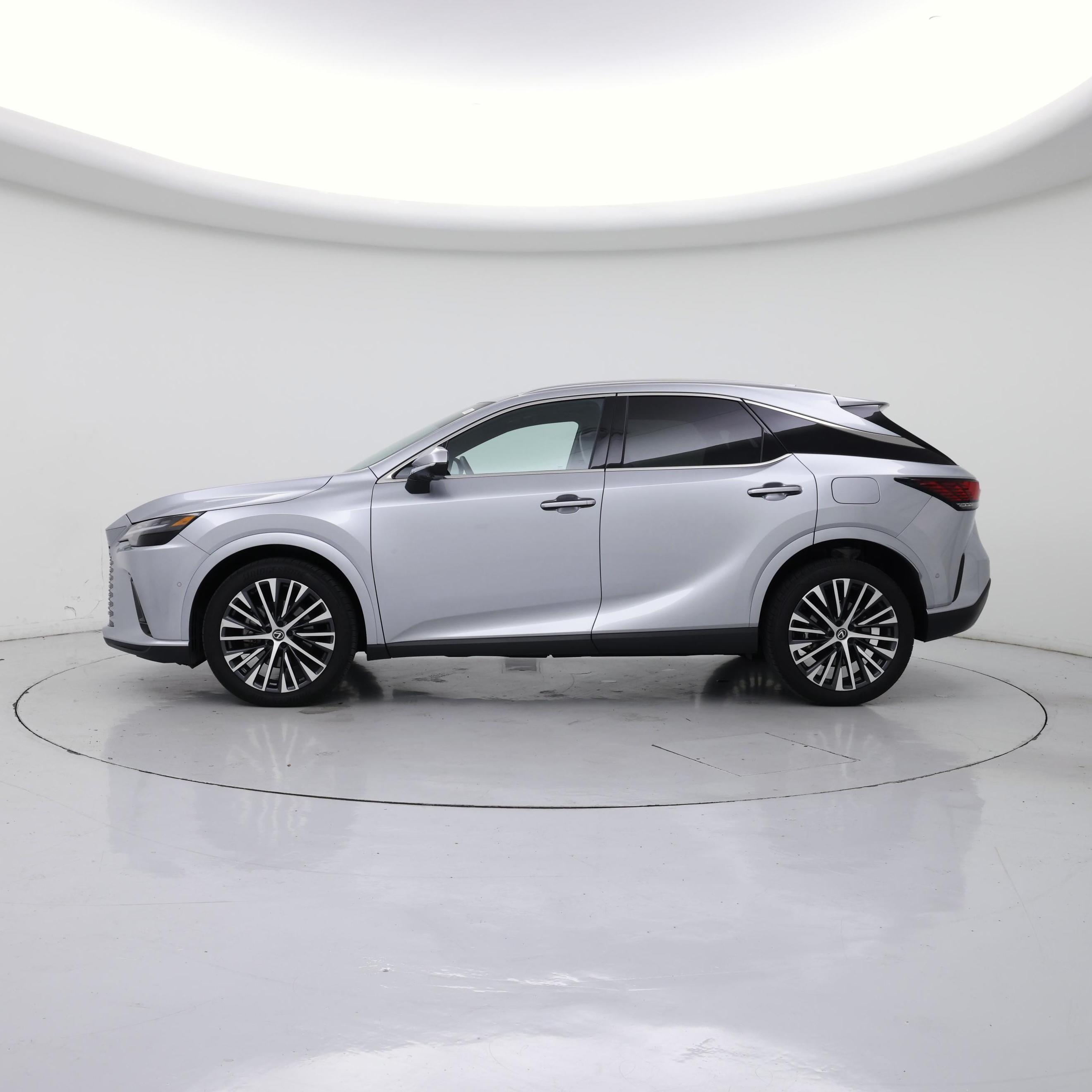 Thumbnail: 2025 Lexus RX - 3