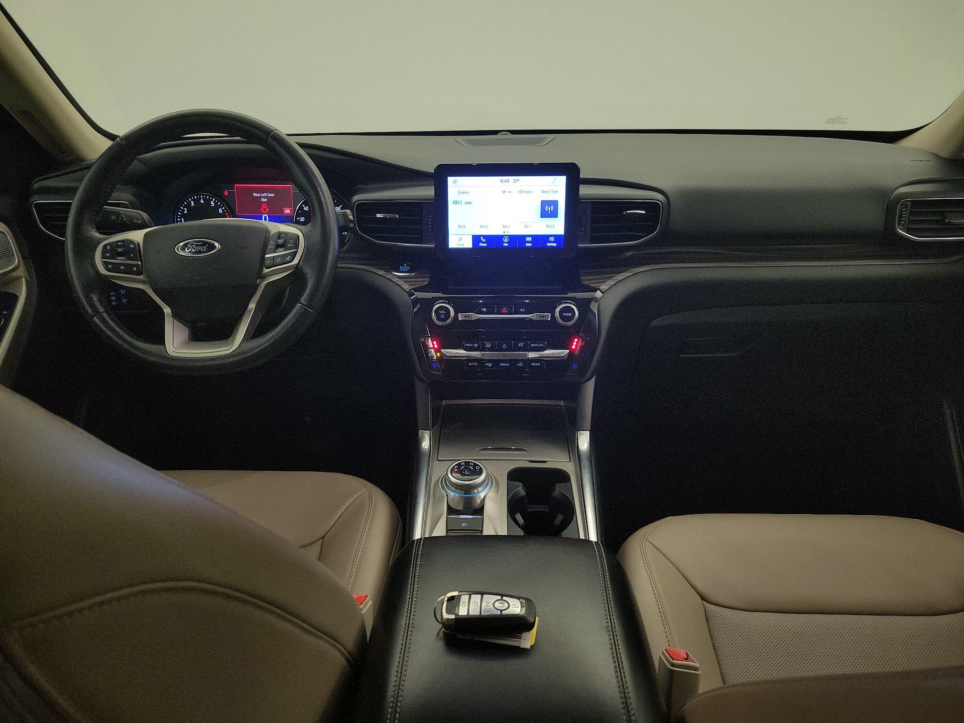 Thumbnail: 2021 Ford Explorer - 9