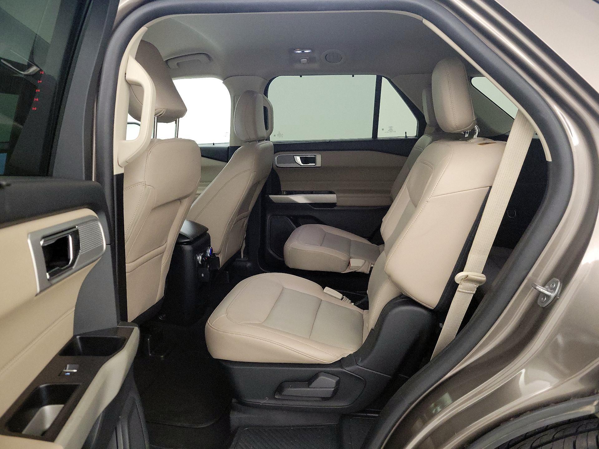 Thumbnail: 2021 Ford Explorer - 18