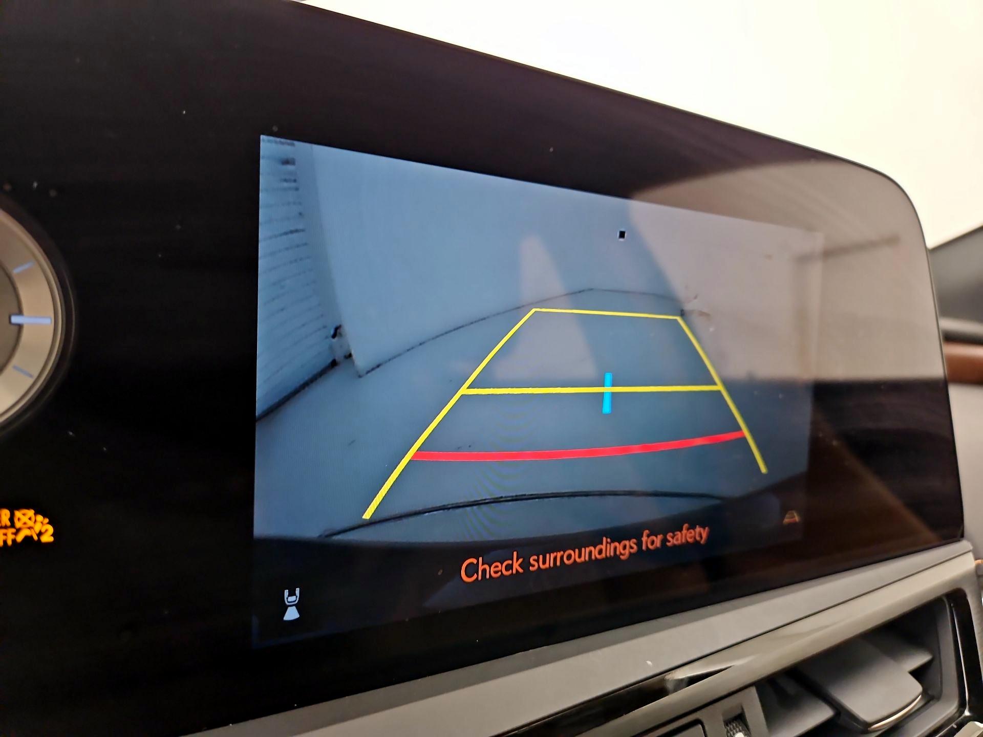 Thumbnail: 2025 Lexus ES - 14