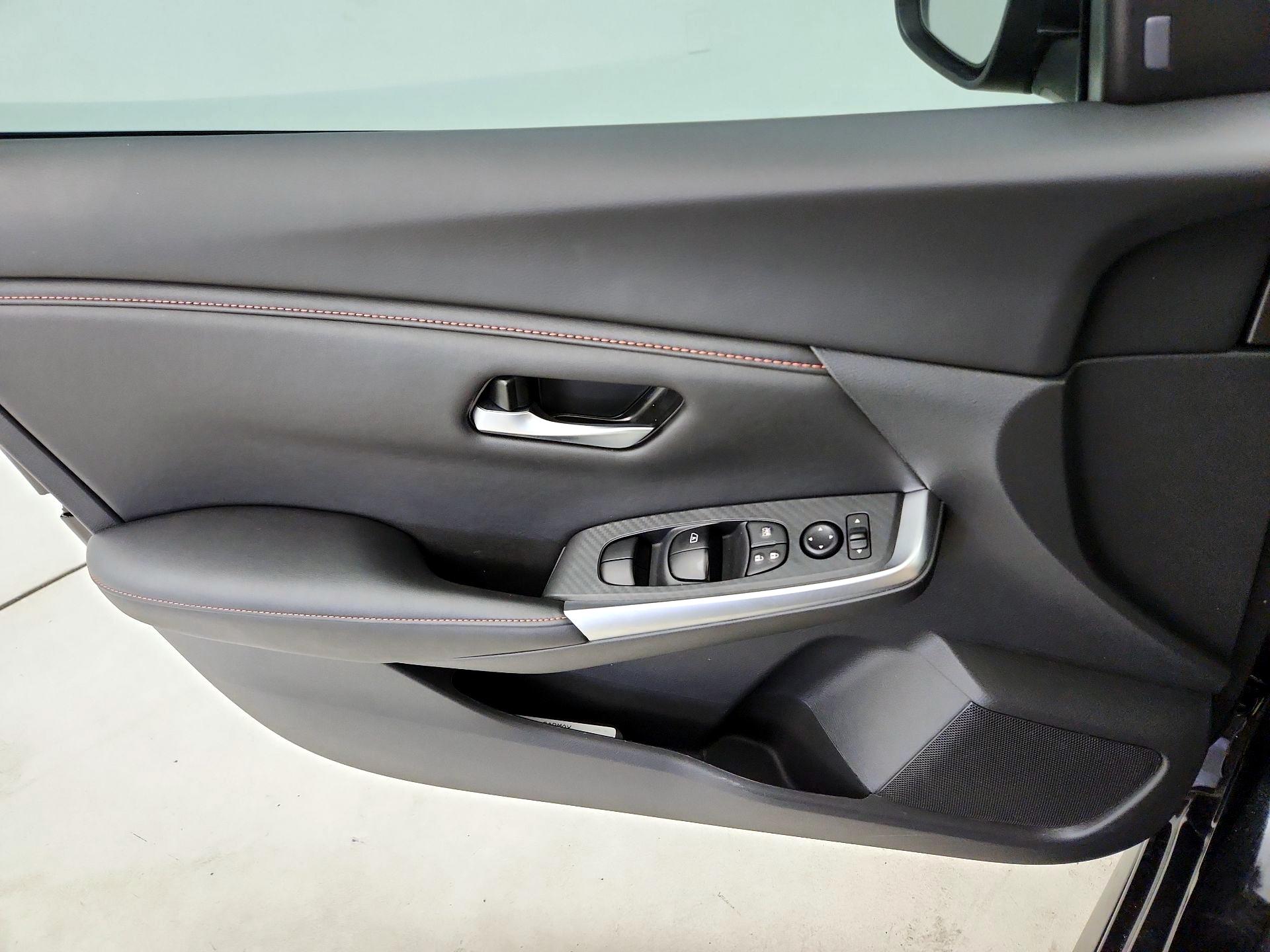 Thumbnail: 2025 Nissan Sentra - 12