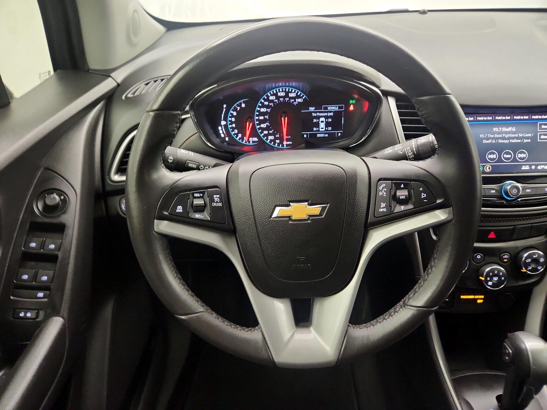 Thumbnail: 2021 Chevrolet Trax - 10