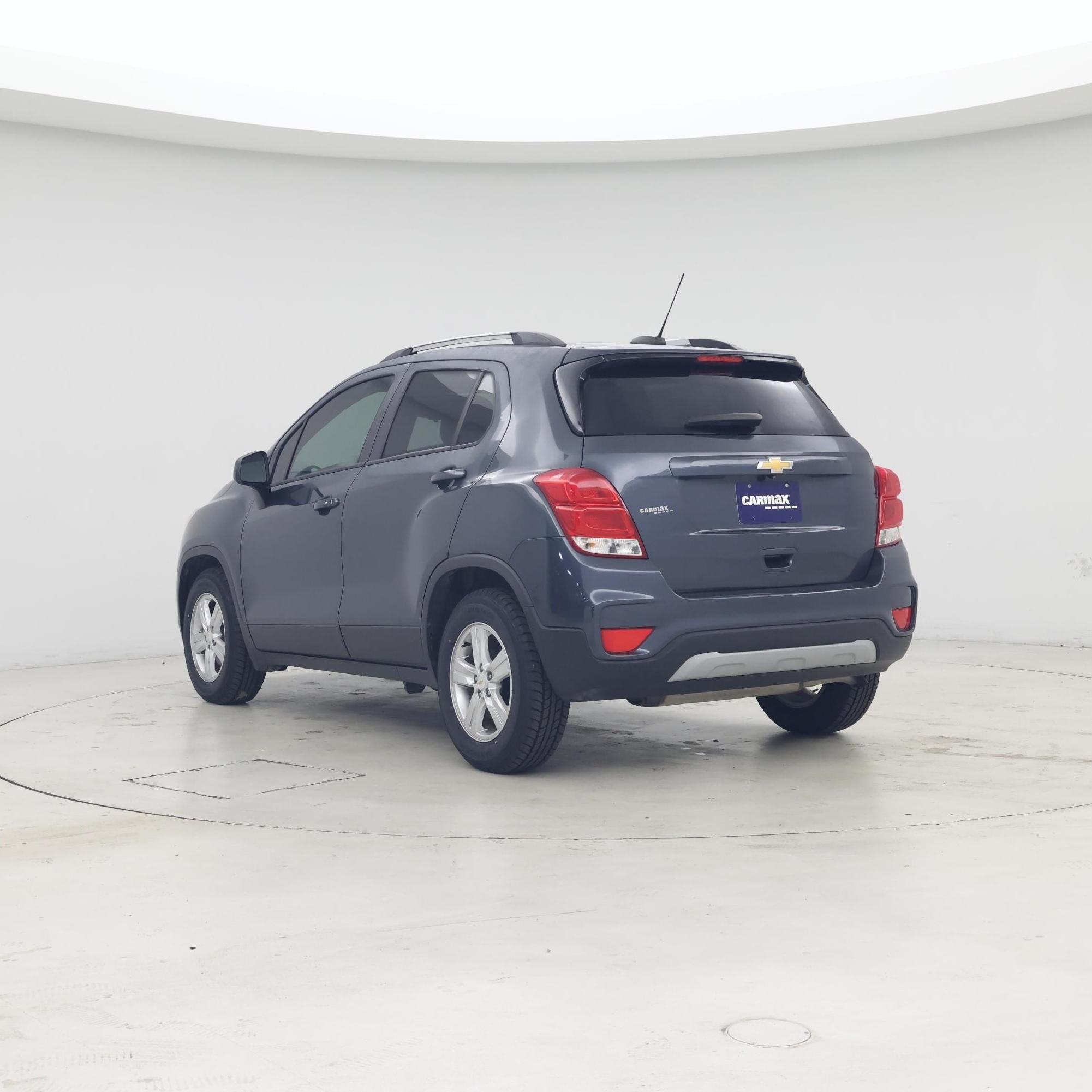 Thumbnail: 2021 Chevrolet Trax - 2