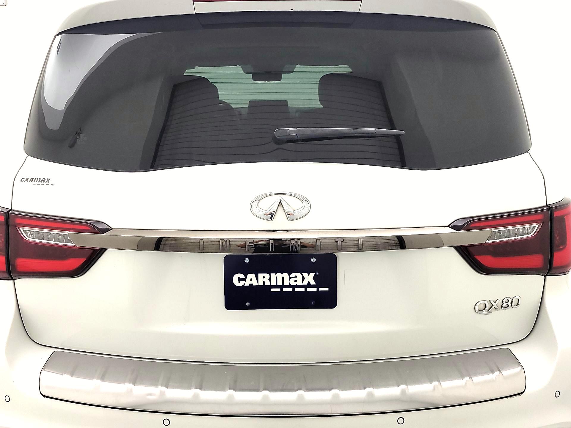 Thumbnail: 2023 INFINITI QX80 - 6