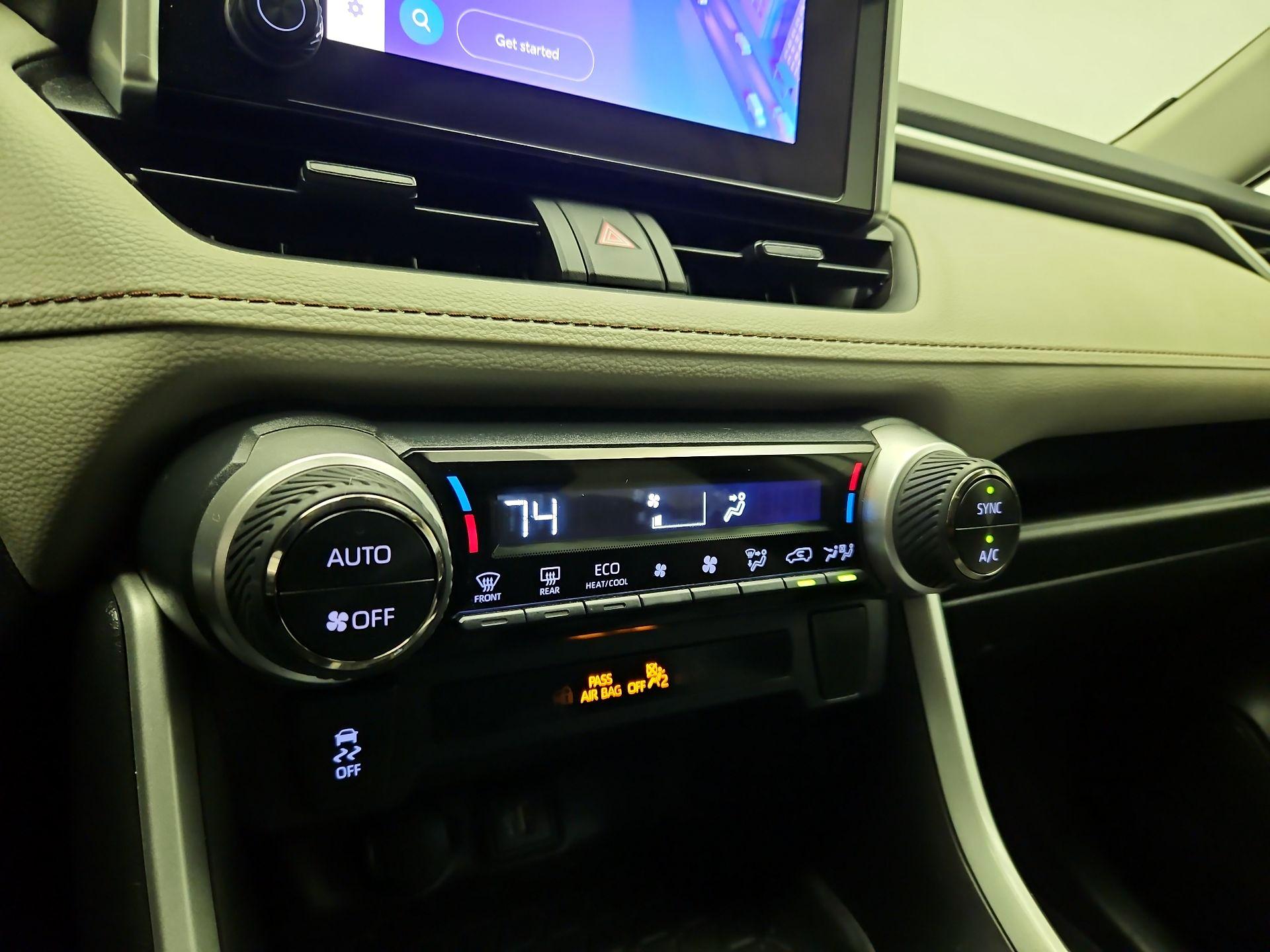 Thumbnail: 2023 Toyota RAV4 - 15