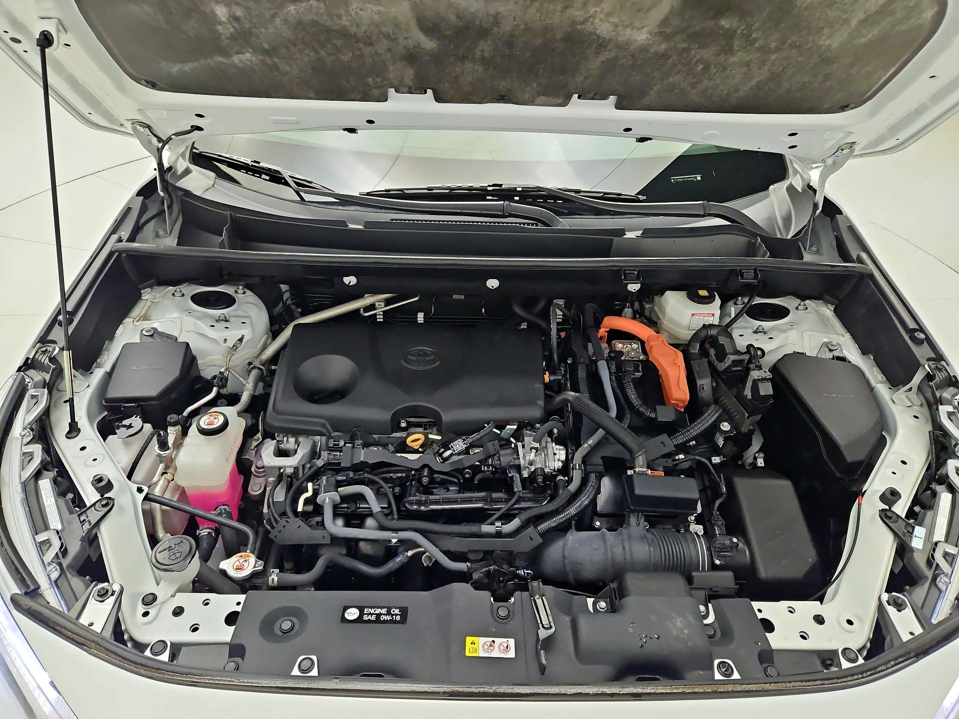 Thumbnail: 2023 Toyota RAV4 - 19