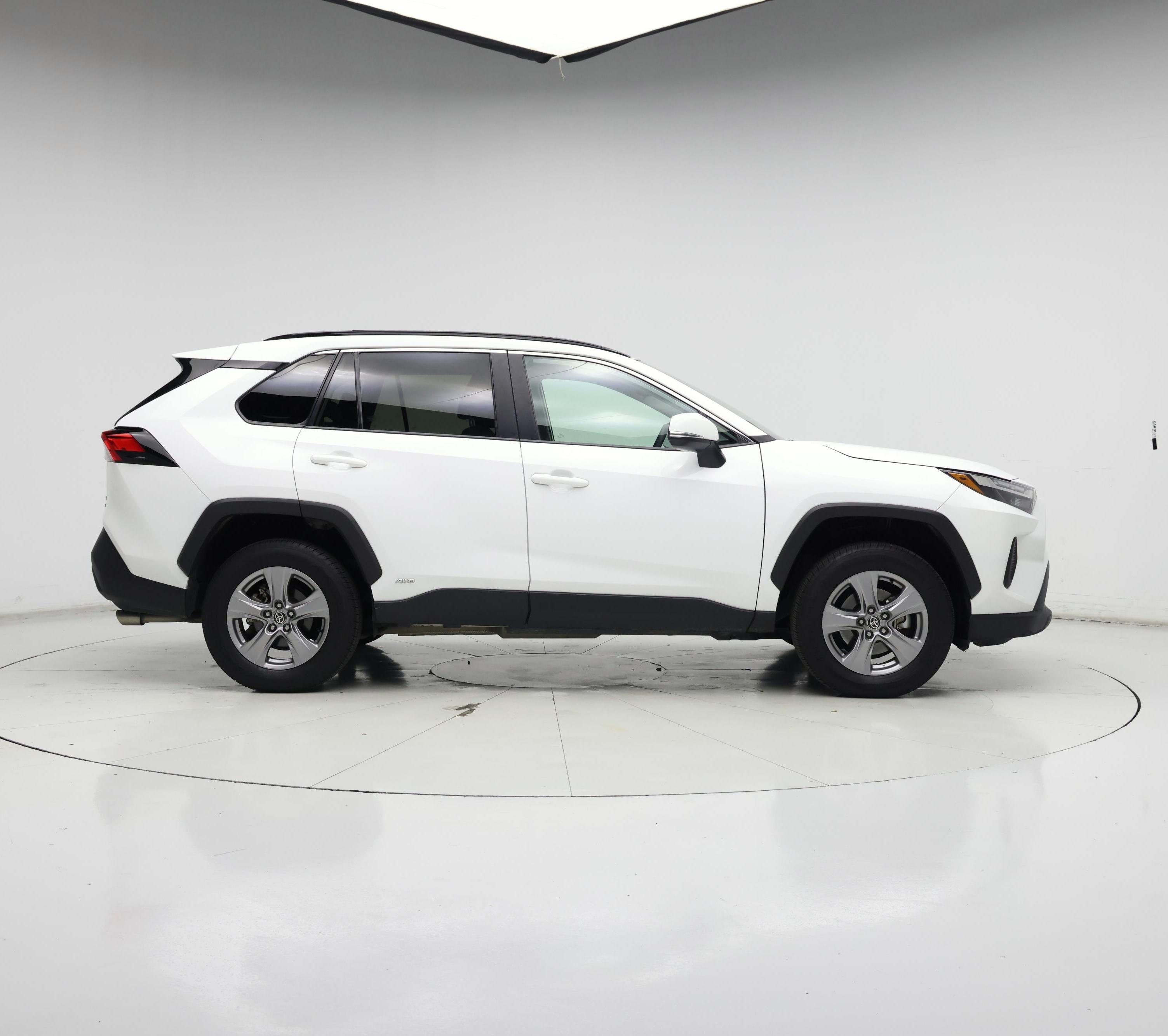 Thumbnail: 2023 Toyota RAV4 - 7