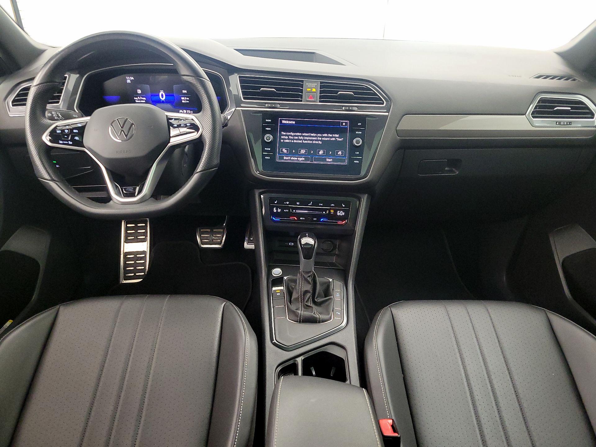 Thumbnail: 2023 Volkswagen Tiguan - 9