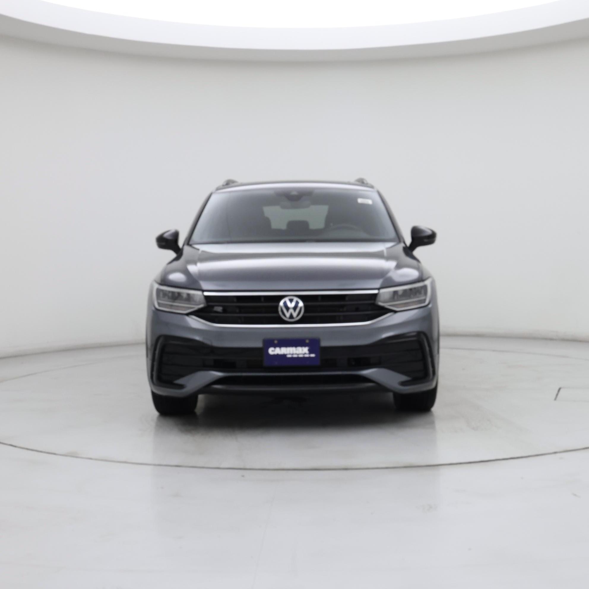 Thumbnail: 2023 Volkswagen Tiguan - 5