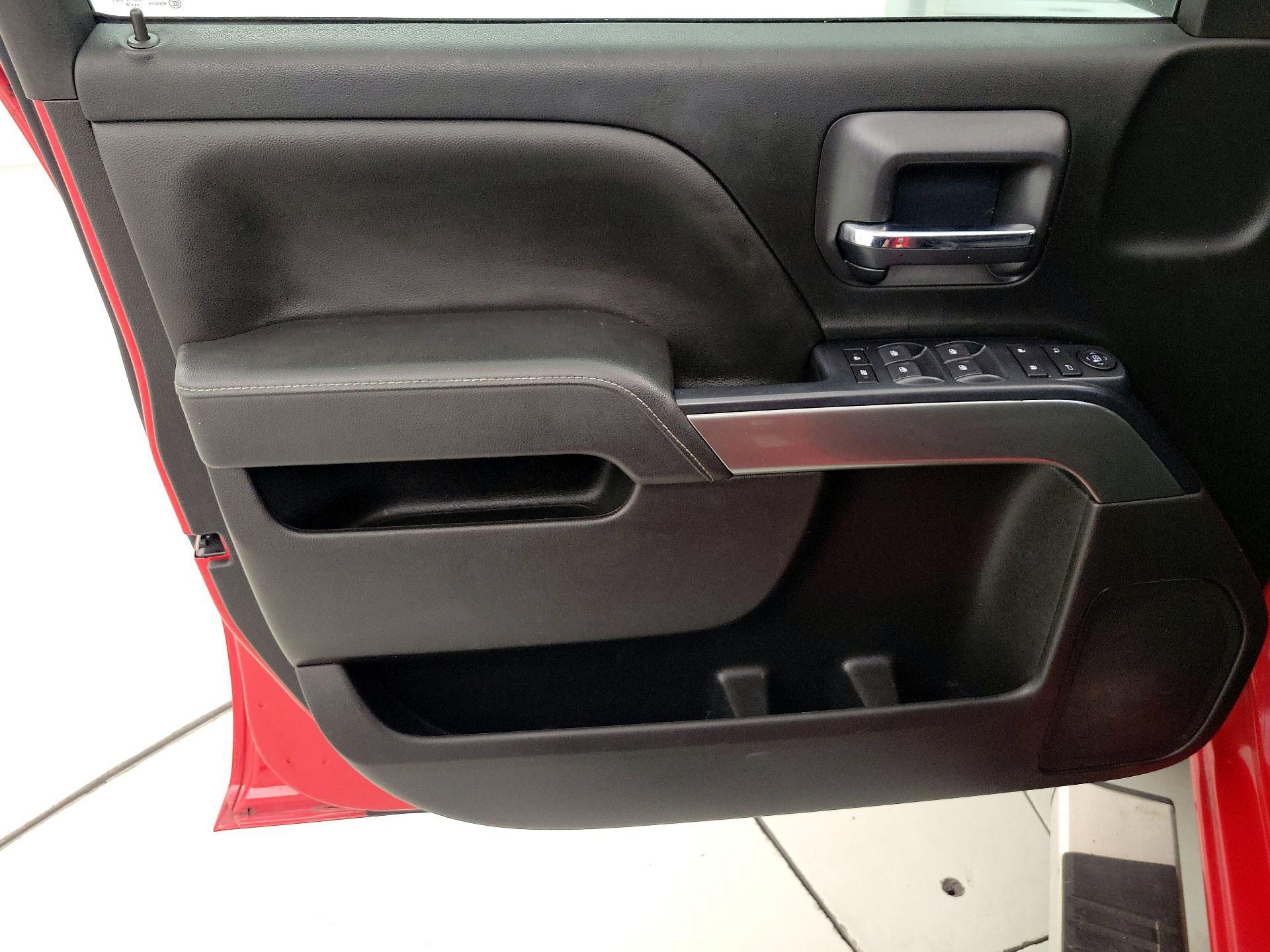 Thumbnail: 2019 Chevrolet Silverado 1500 - 12