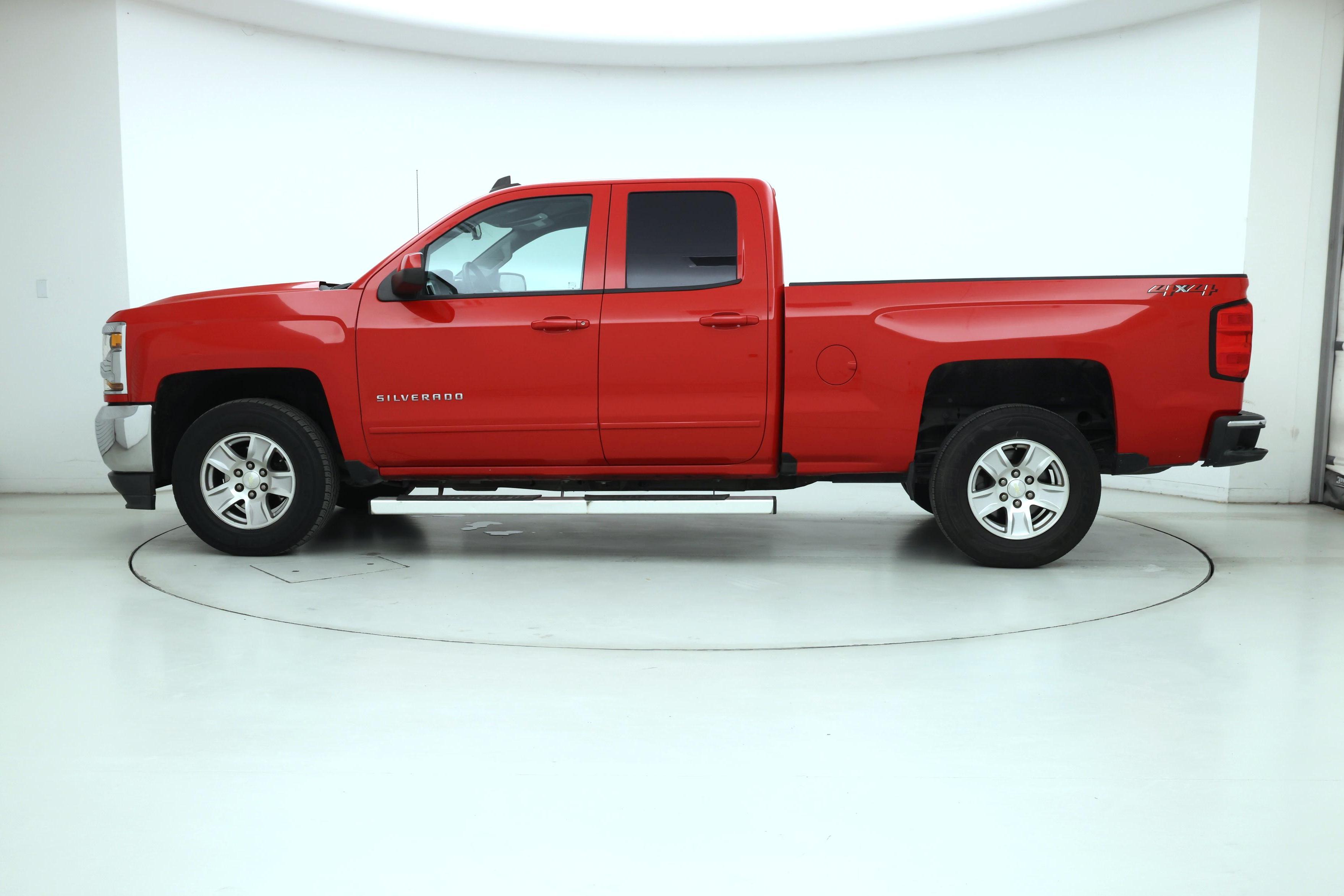 Thumbnail: 2019 Chevrolet Silverado 1500 - 3