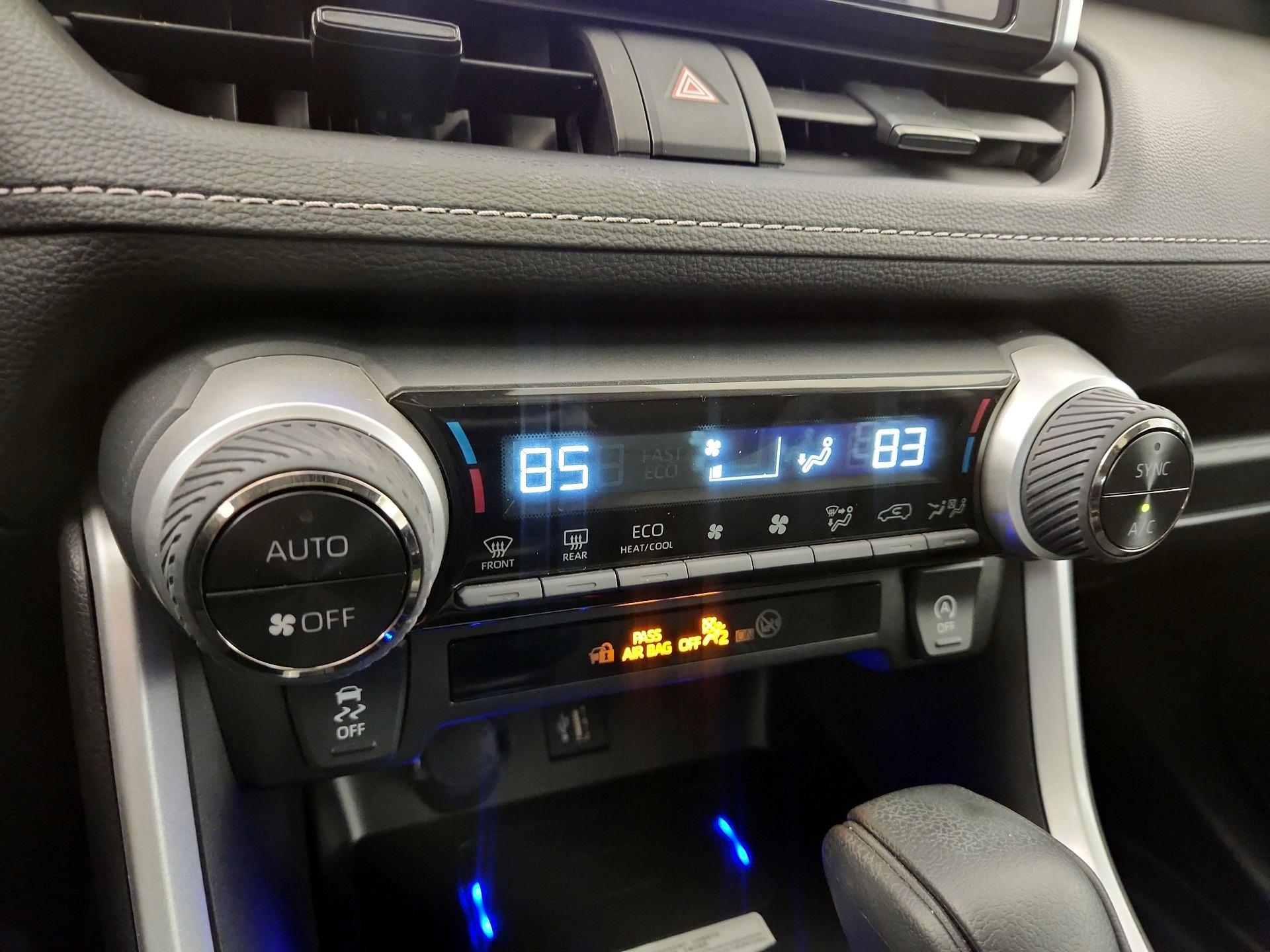 Thumbnail: 2024 Toyota RAV4 - 16