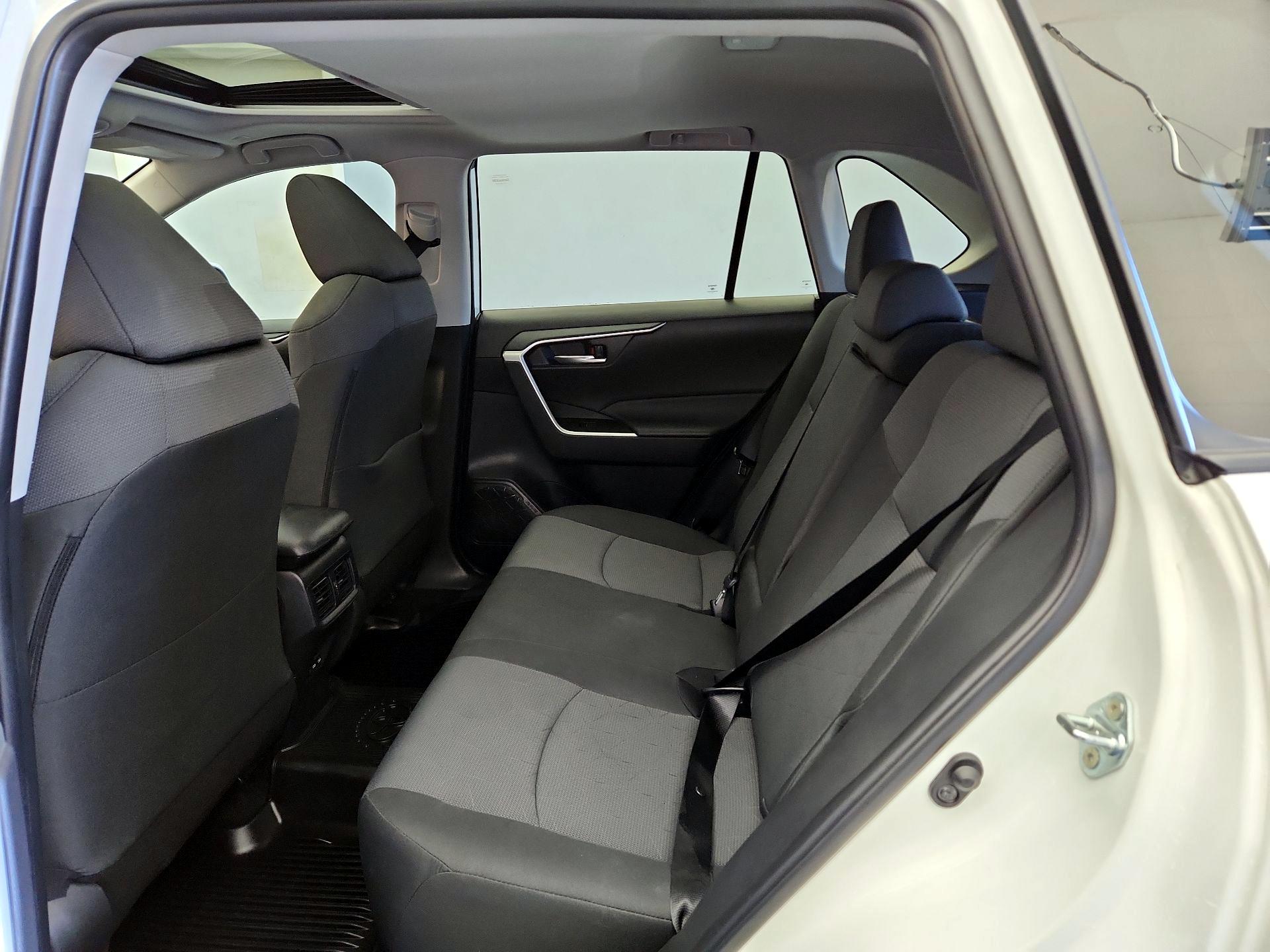 Thumbnail: 2024 Toyota RAV4 - 20