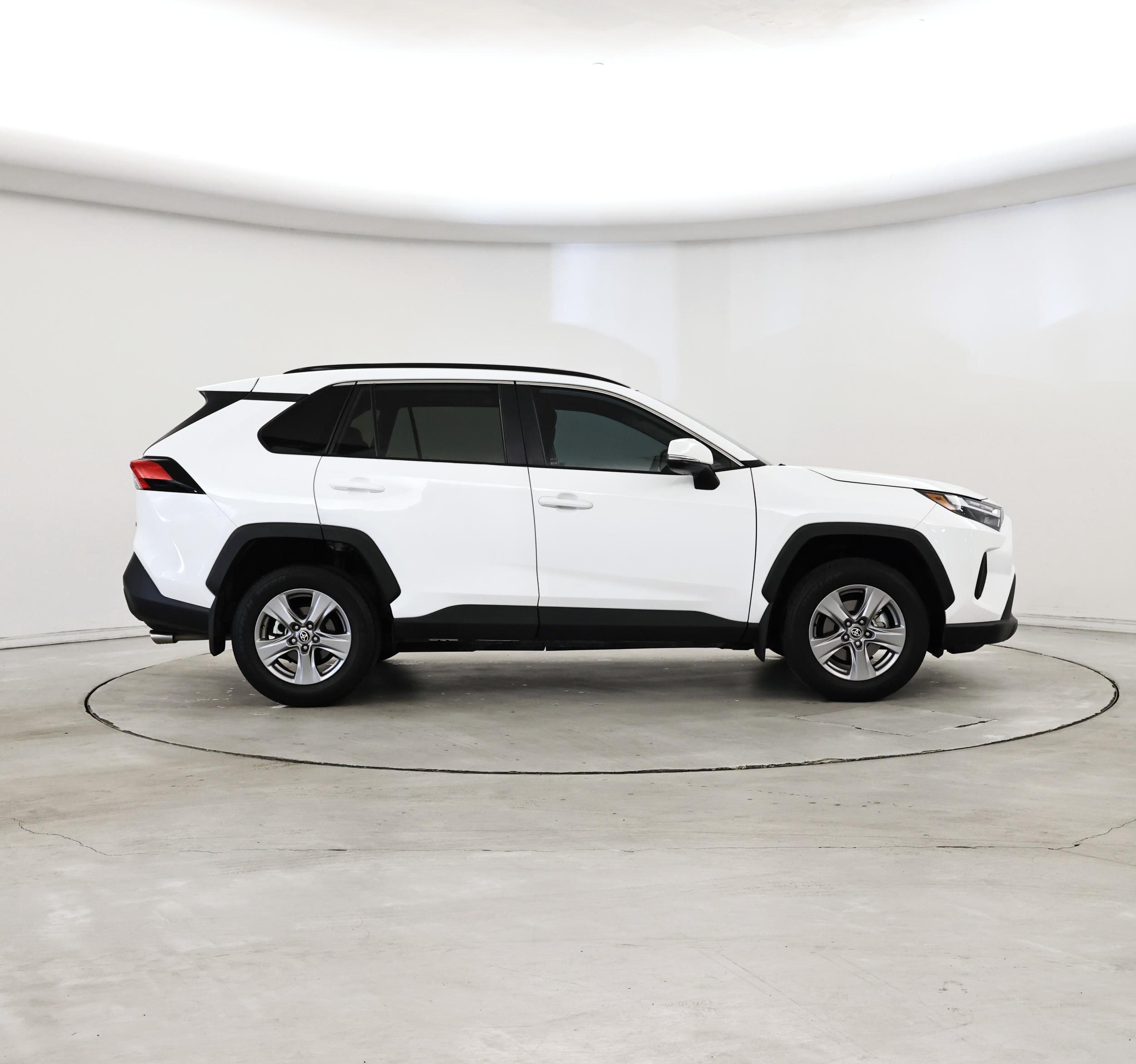 Thumbnail: 2024 Toyota RAV4 - 7