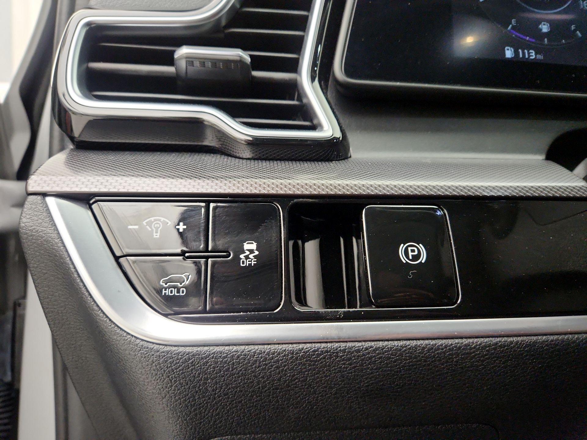 Thumbnail: 2025 Kia Sportage - 13