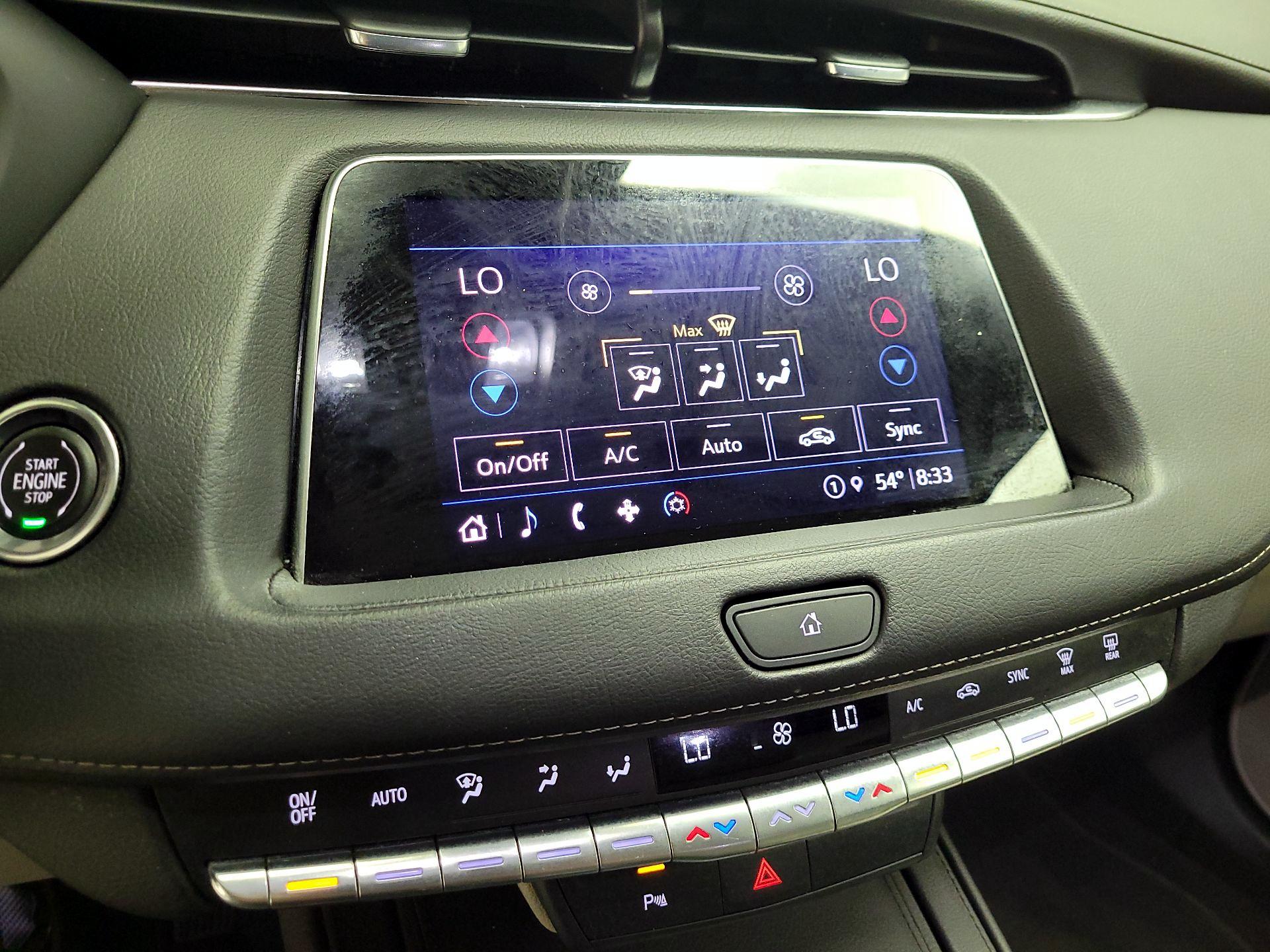 Thumbnail: 2023 Cadillac XT4 - 17