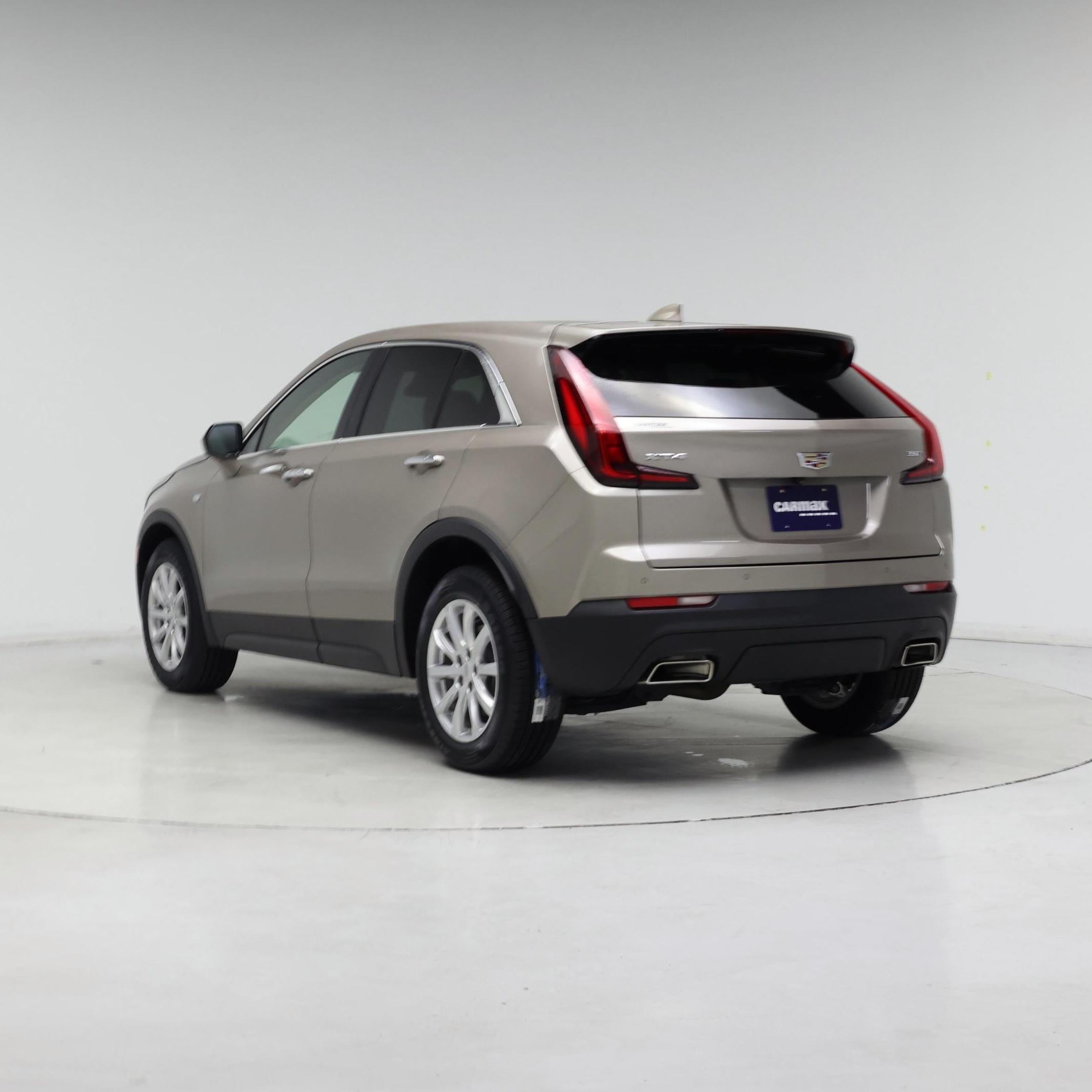 Thumbnail: 2023 Cadillac XT4 - 2